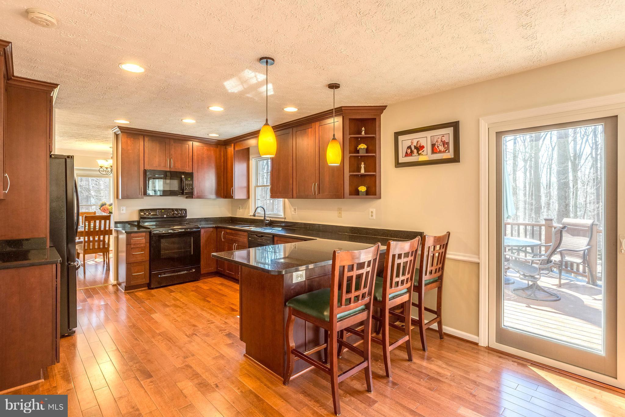 VILLAGE OF HICKORY RIDGE - Residential