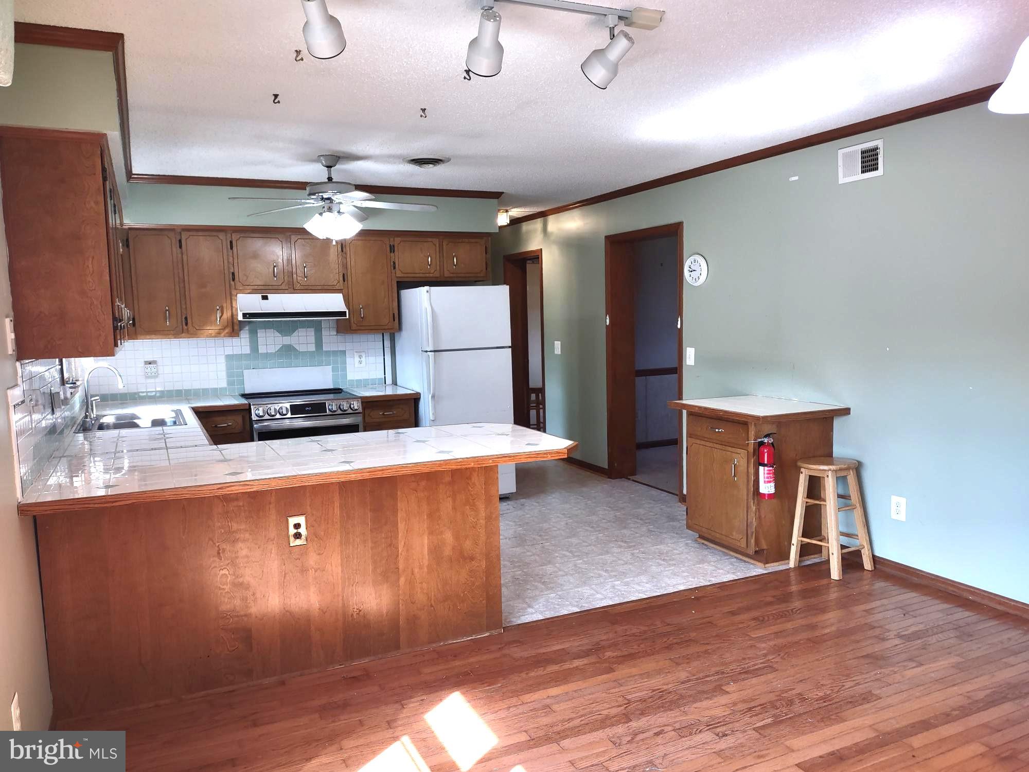 PRINCIPIO HEIGHTS - Residential