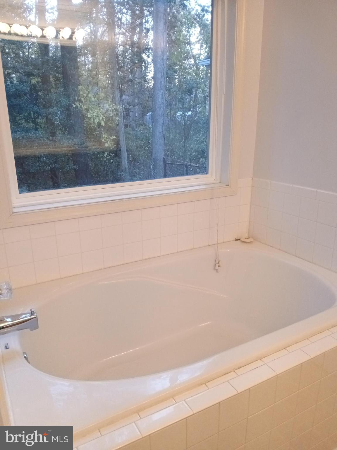 WESTMORELAND SHORES - Residential