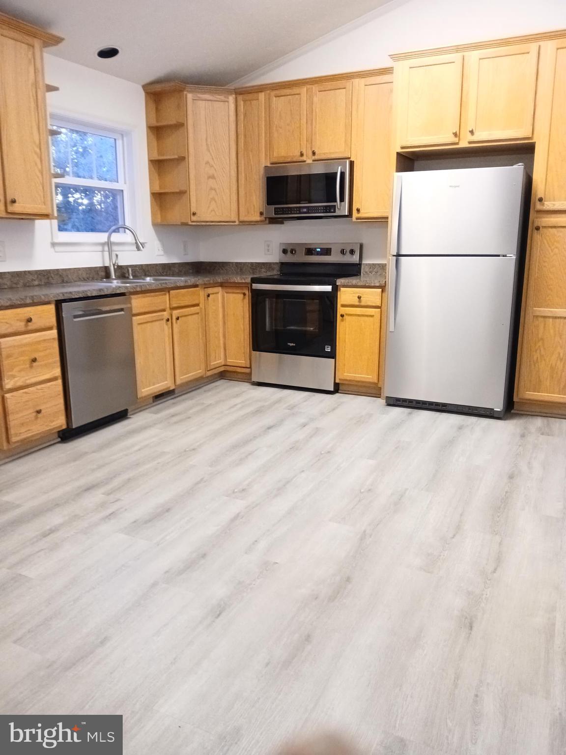 WESTMORELAND SHORES - Residential