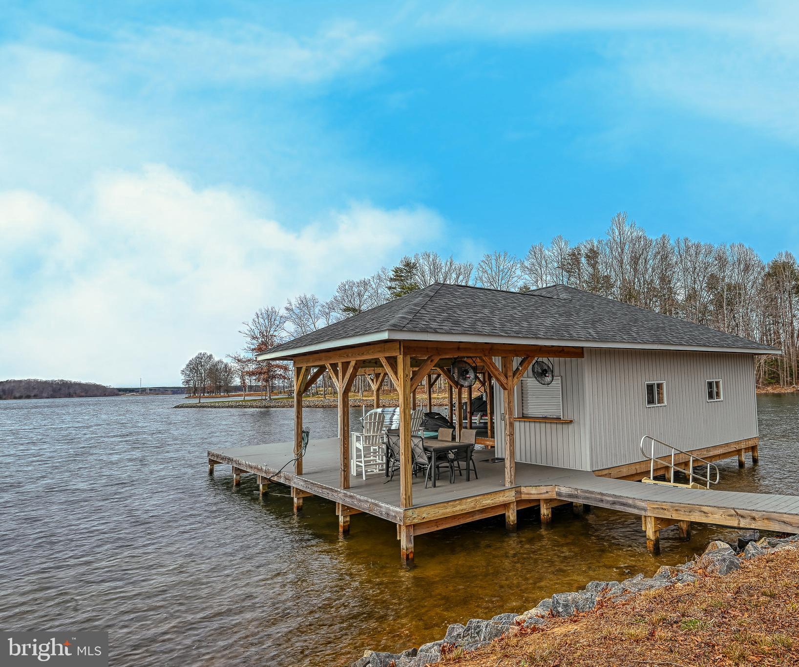 ANNA VISTA II - Residential