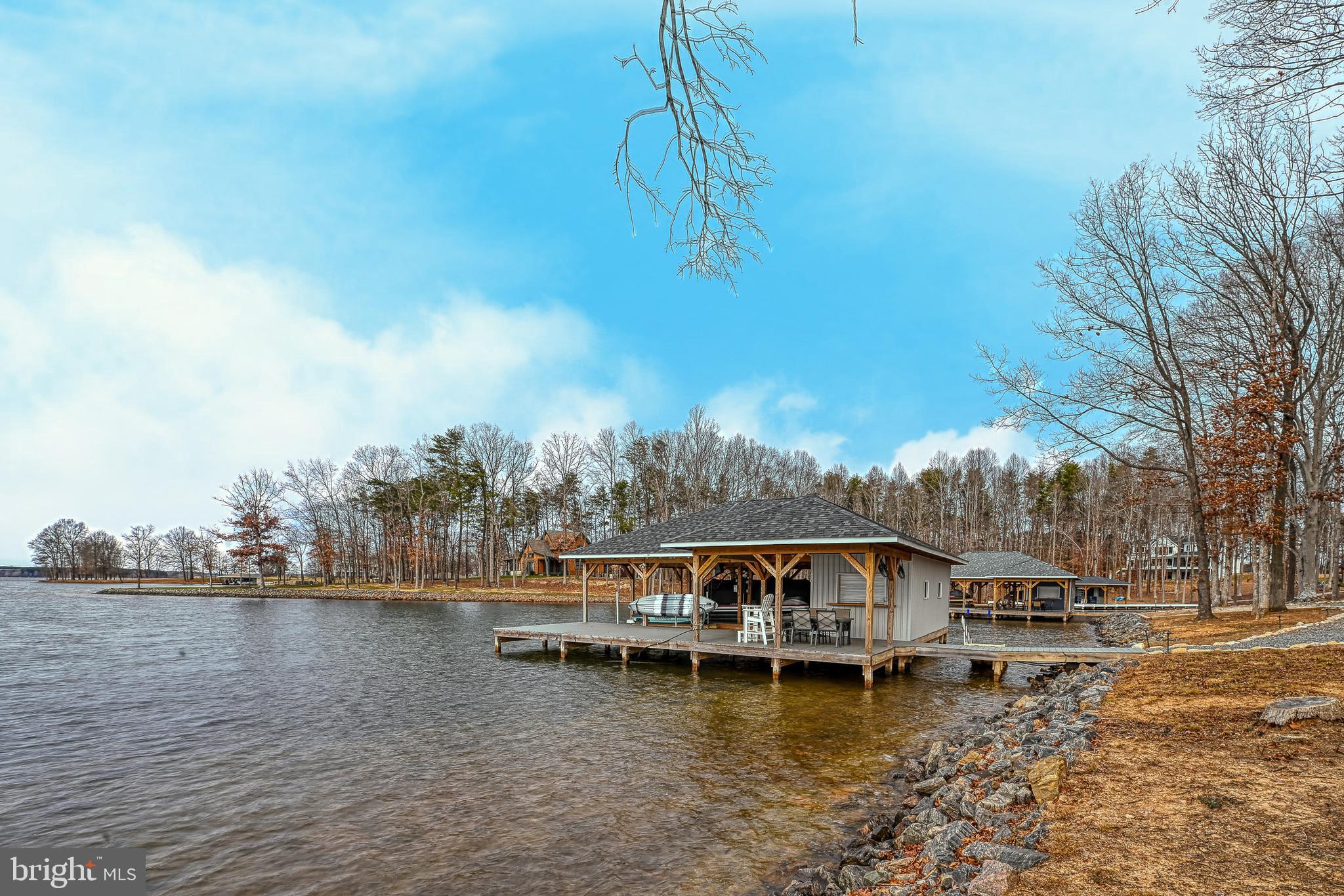 ANNA VISTA II - Residential