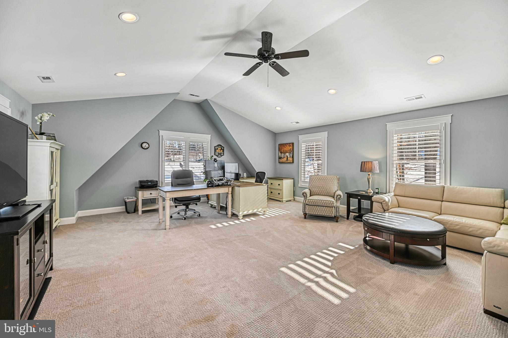 ANNA VISTA II - Residential