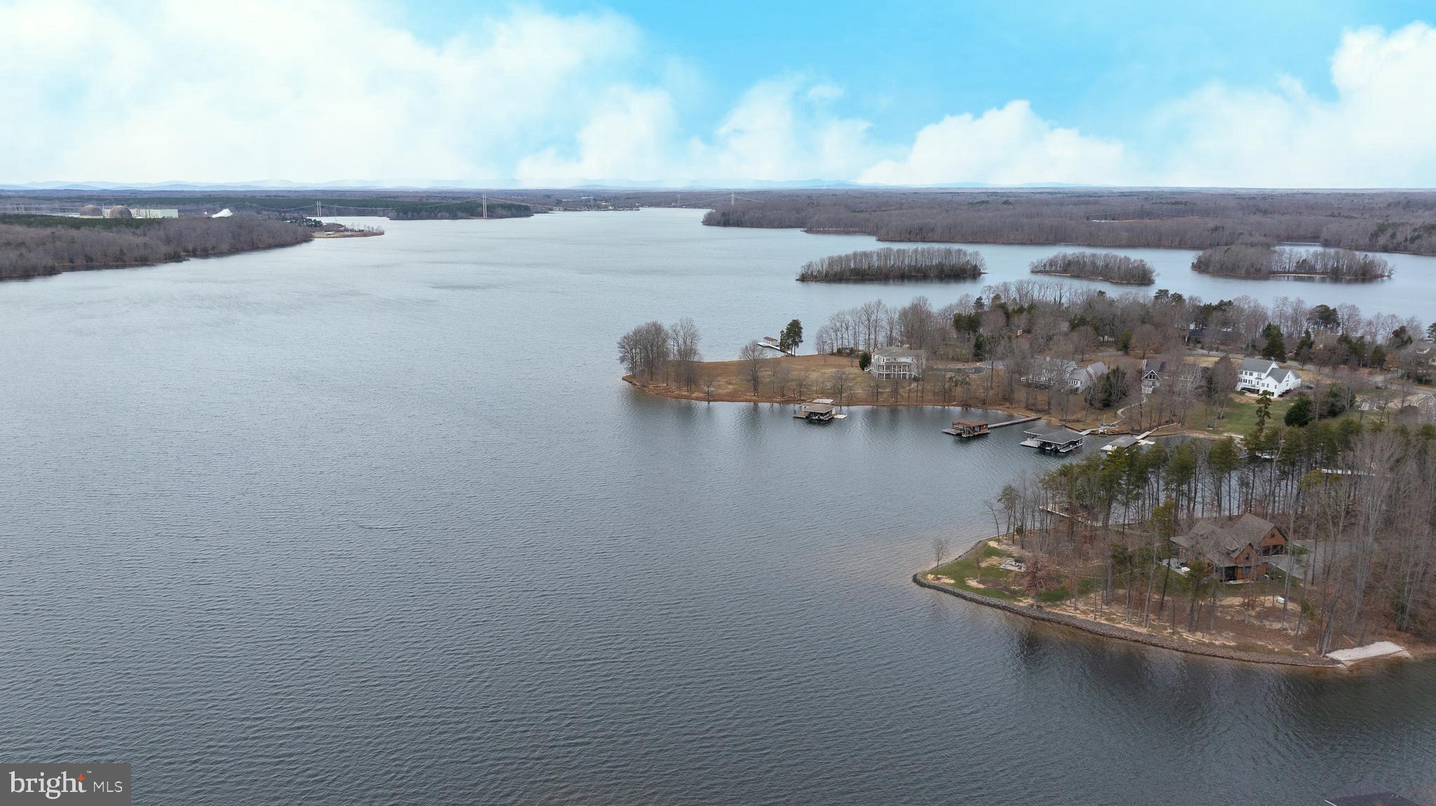 ANNA VISTA II - Residential