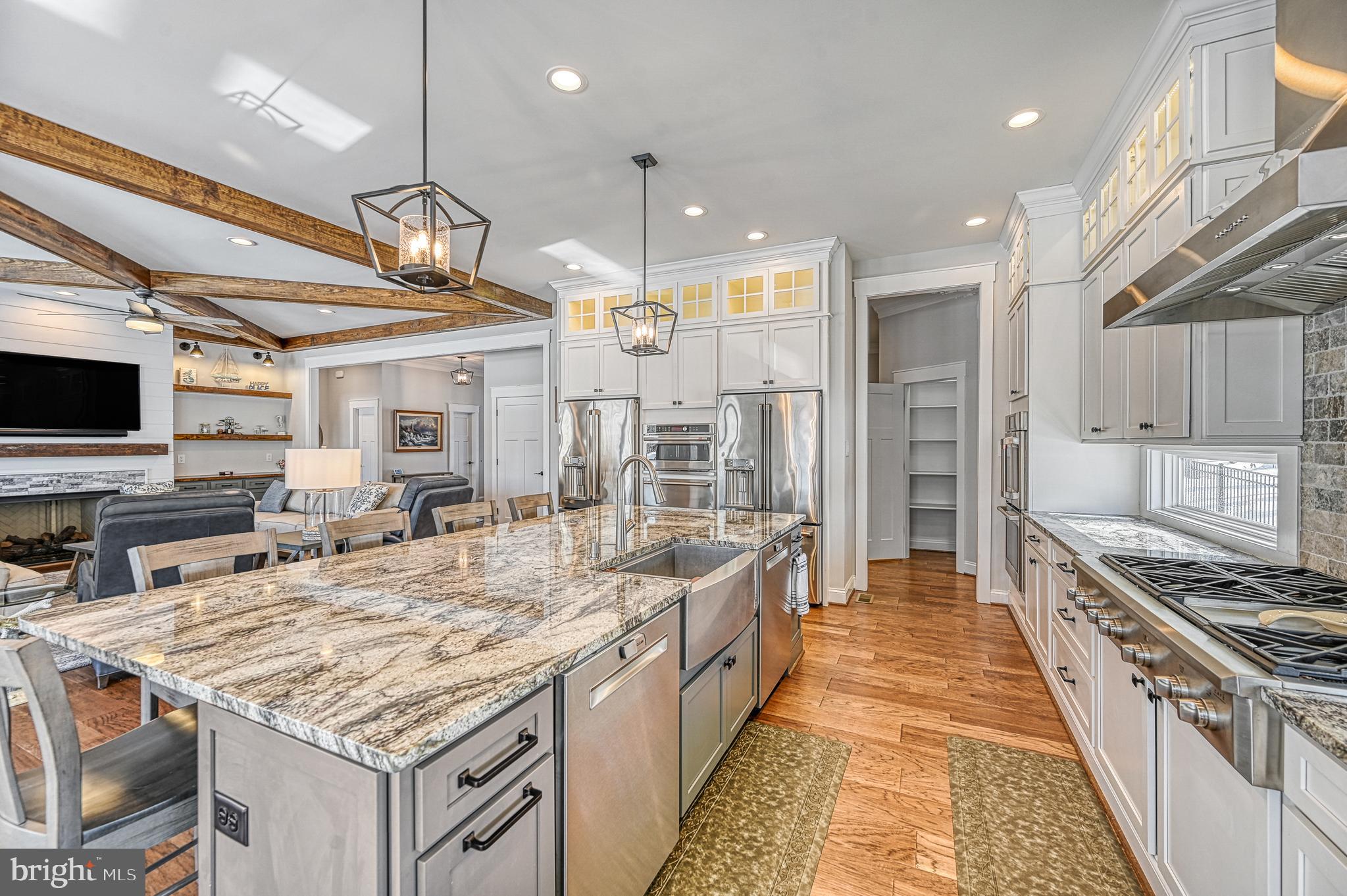 ANNA VISTA II - Residential