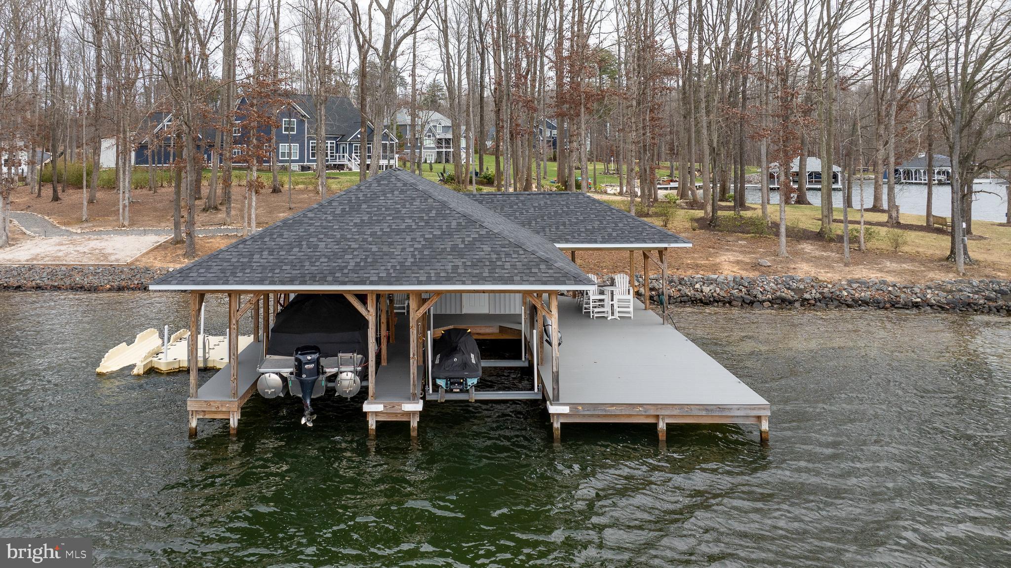 ANNA VISTA II - Residential