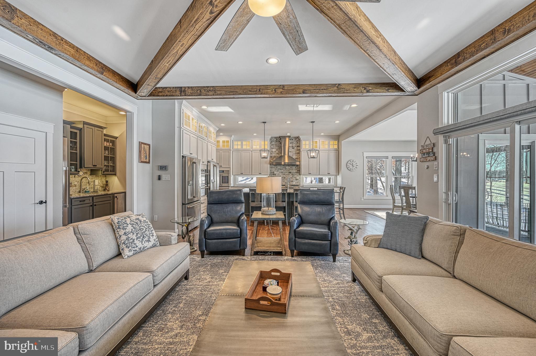 ANNA VISTA II - Residential