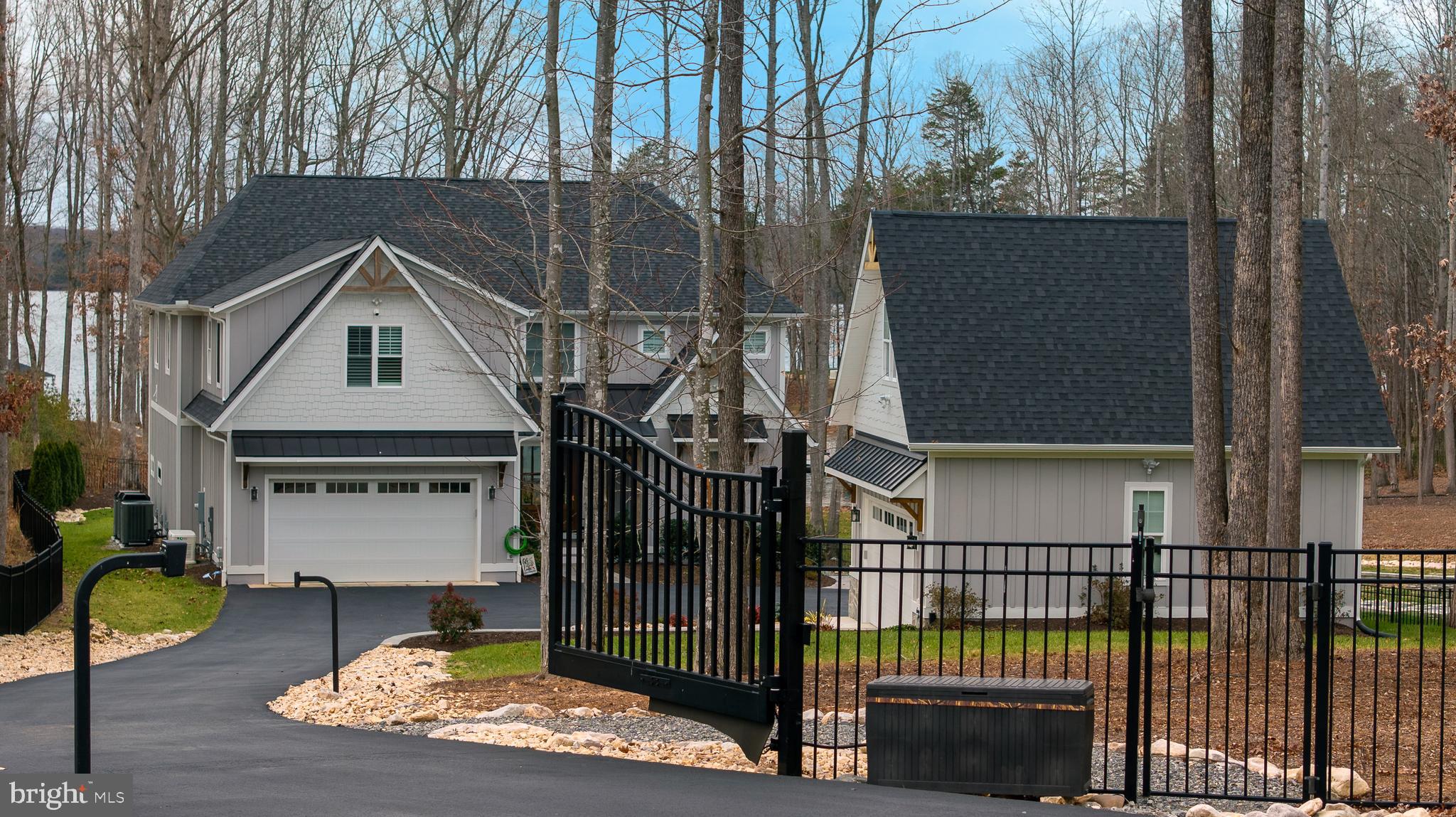 ANNA VISTA II - Residential