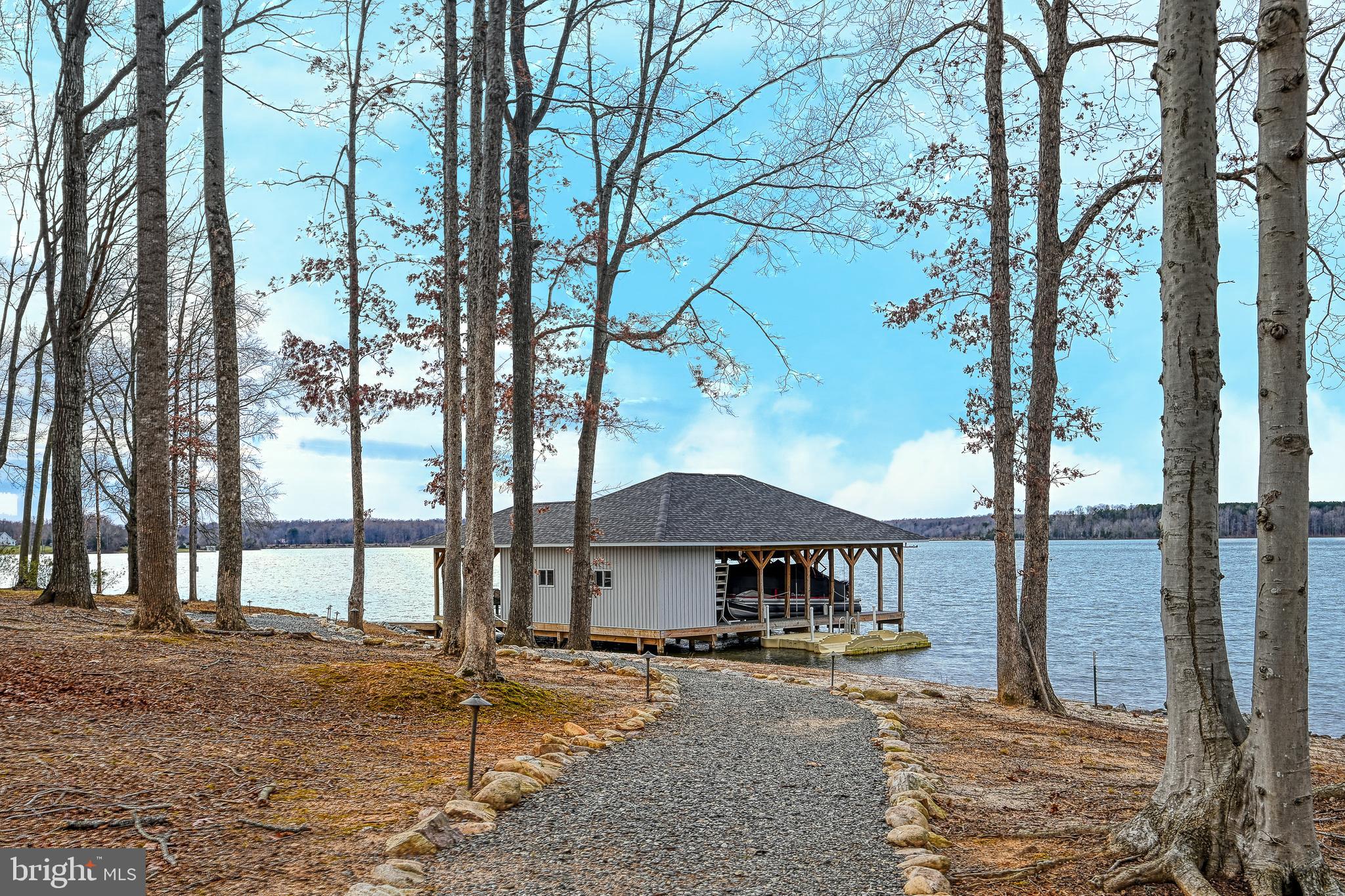 ANNA VISTA II - Residential