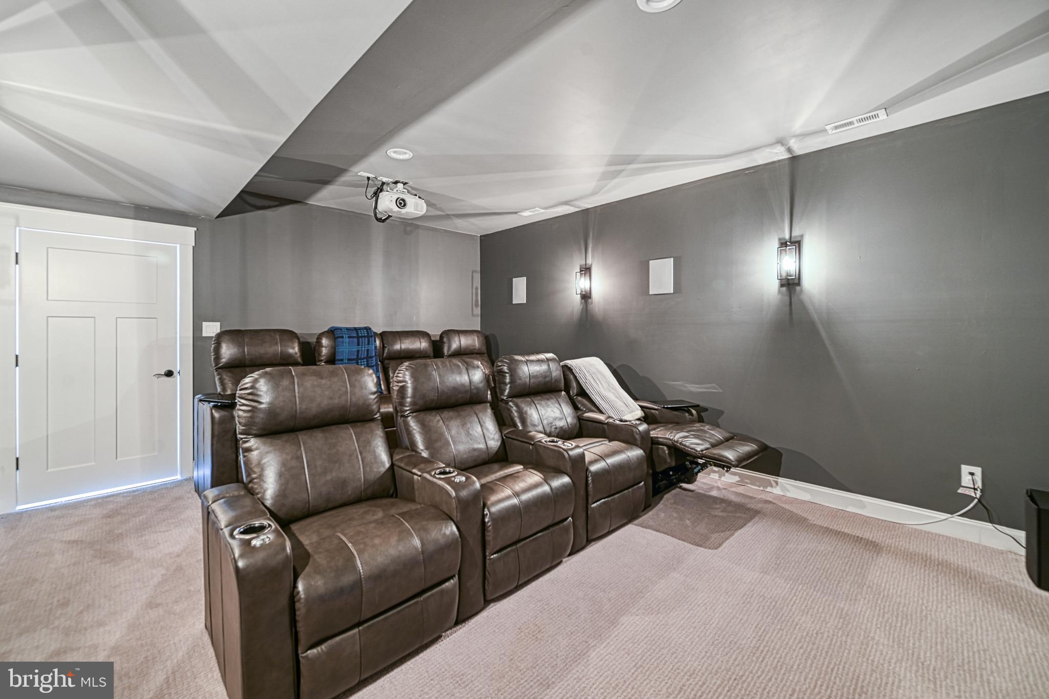 ANNA VISTA II - Residential