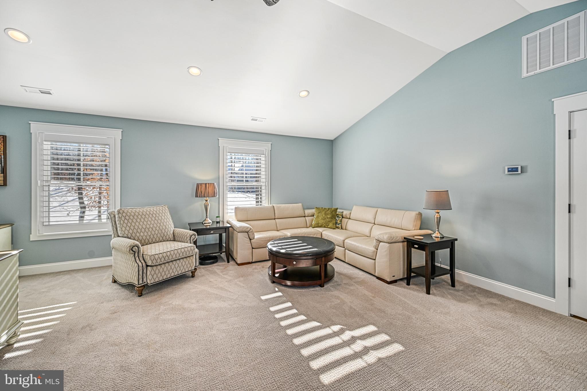 ANNA VISTA II - Residential