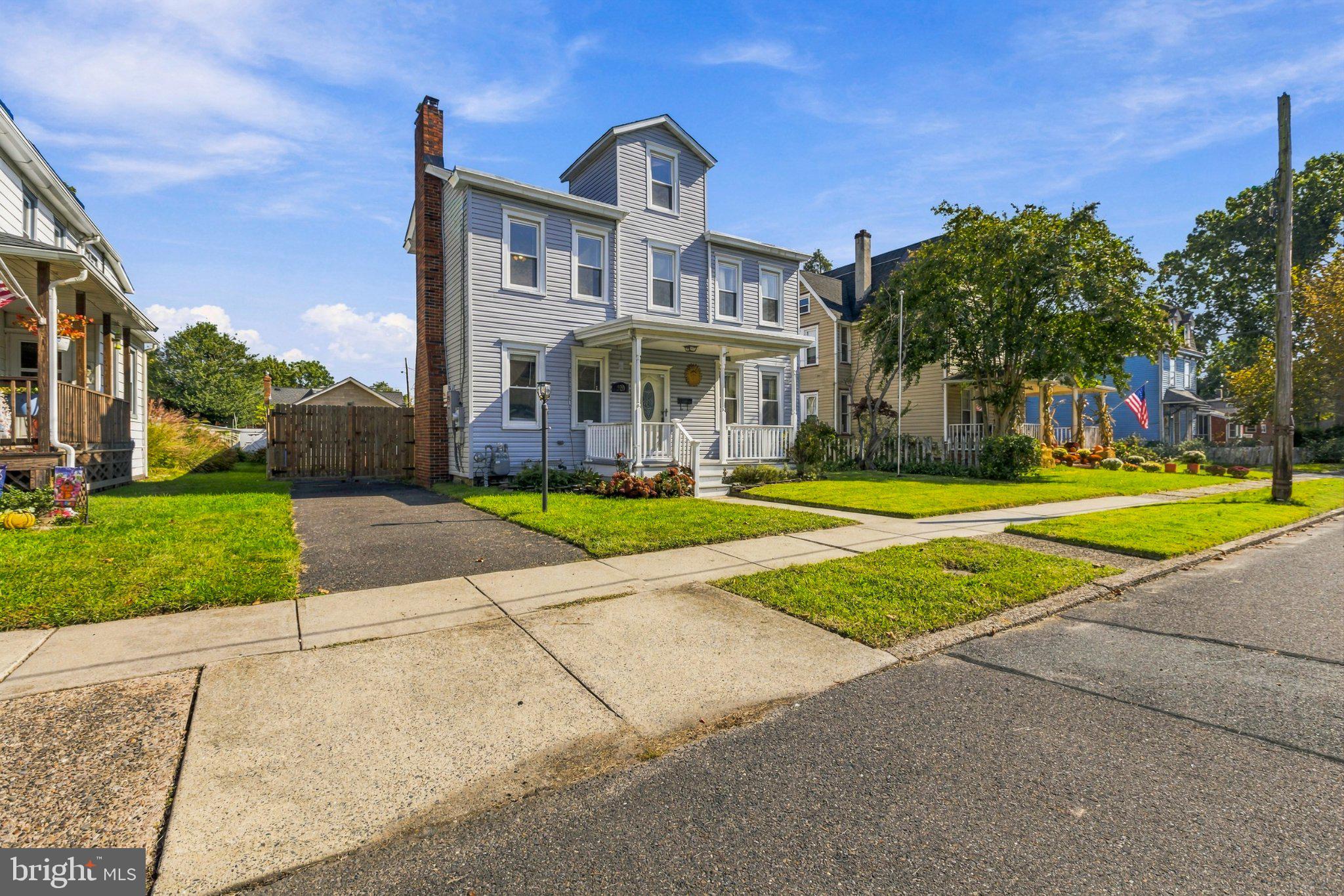 520 BROAD STREET