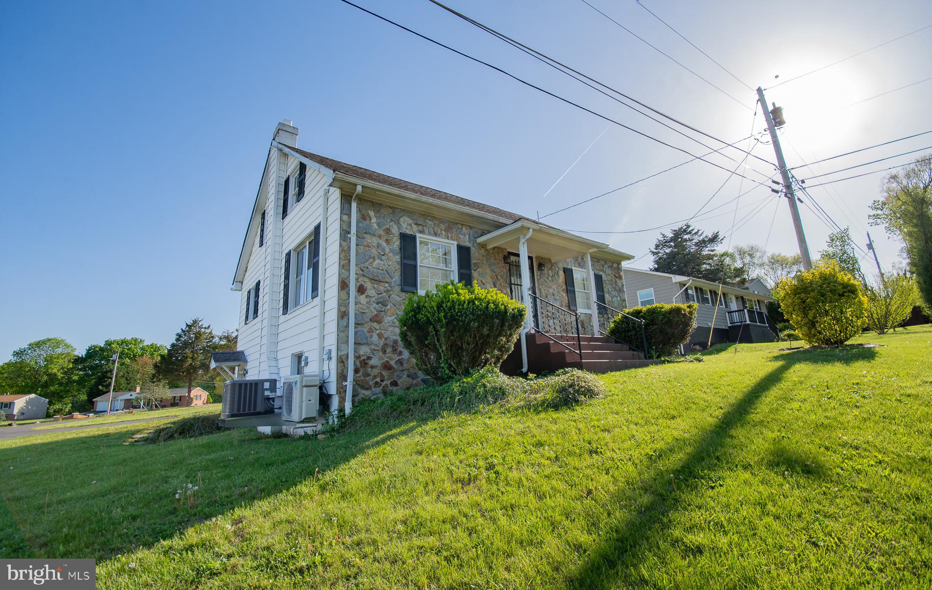 CAVALIER  HEIGHTS - Residential