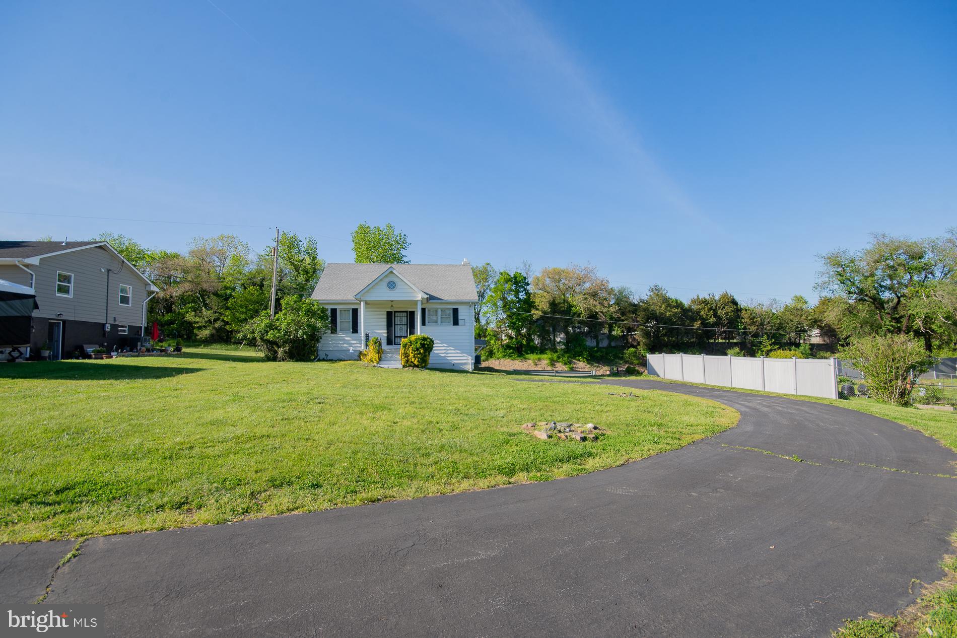 CAVALIER  HEIGHTS - Residential