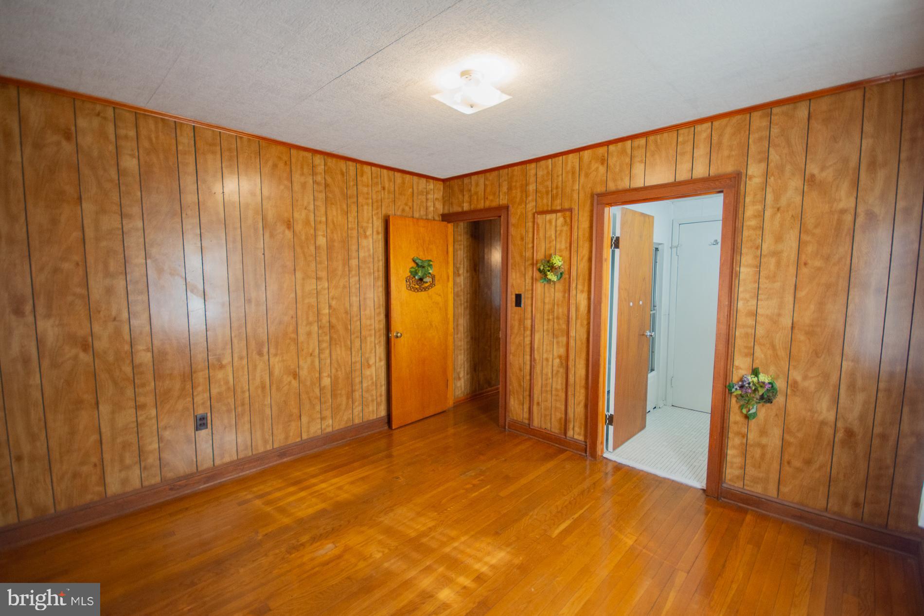 CAVALIER  HEIGHTS - Residential