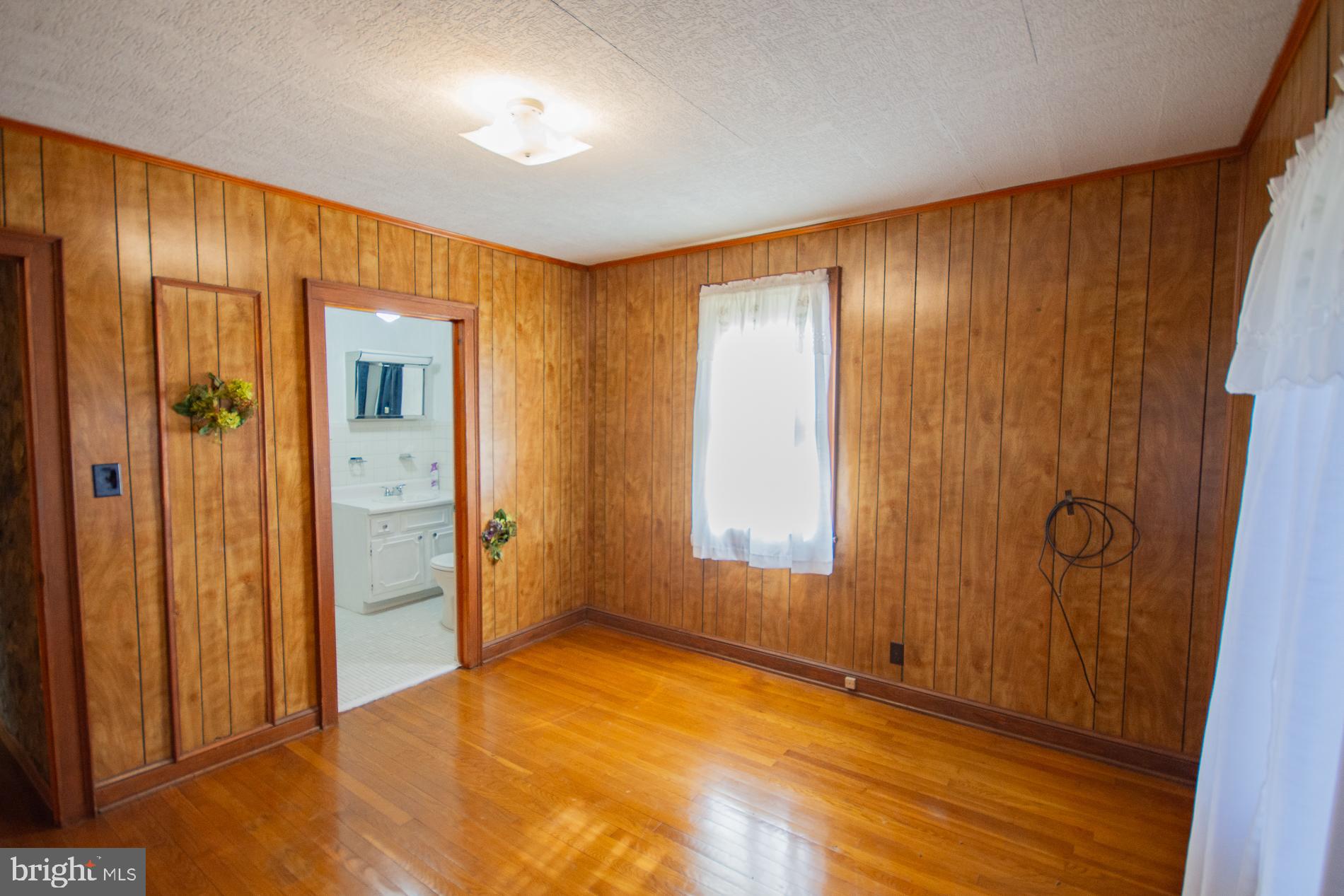 CAVALIER  HEIGHTS - Residential