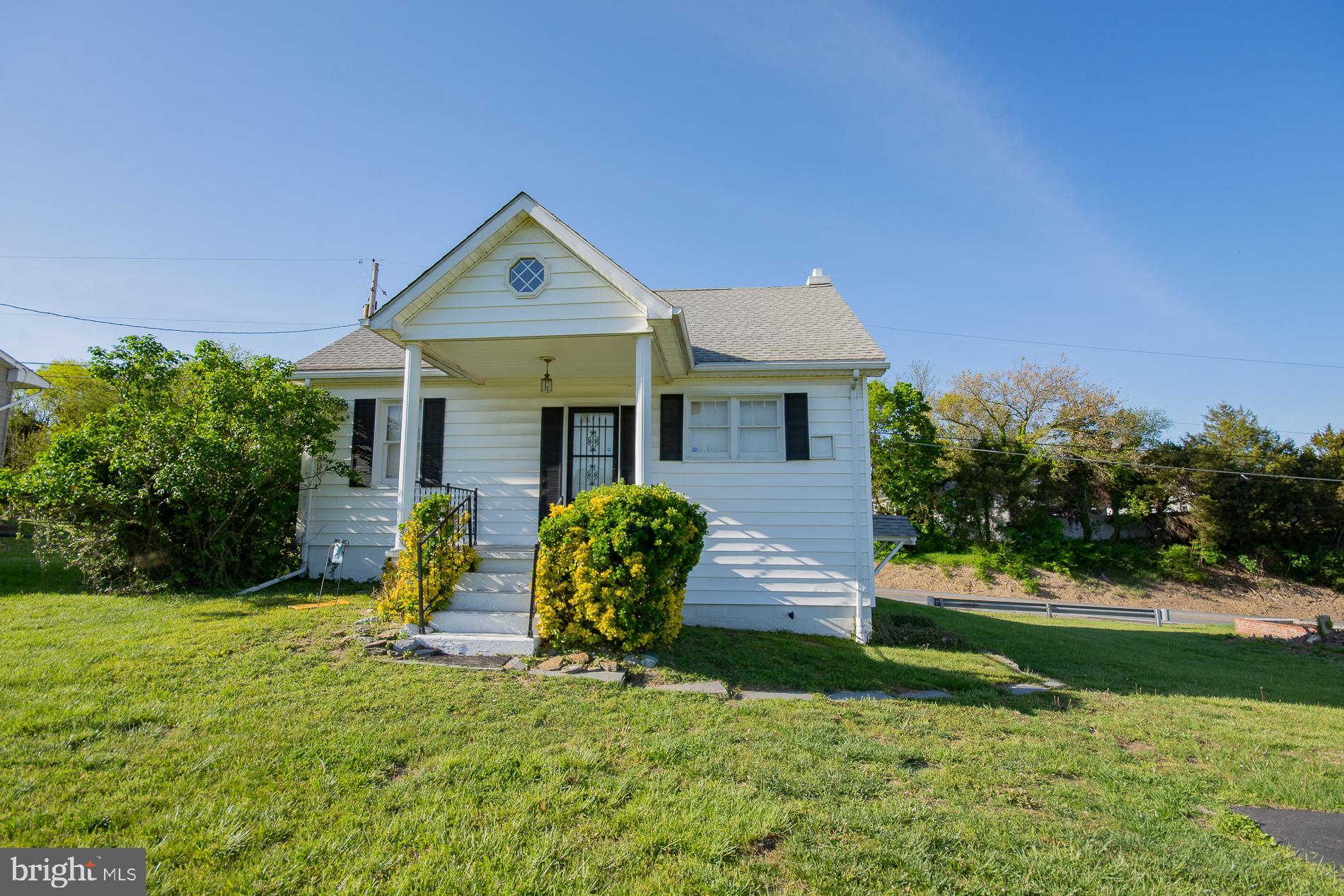 CAVALIER  HEIGHTS - Residential