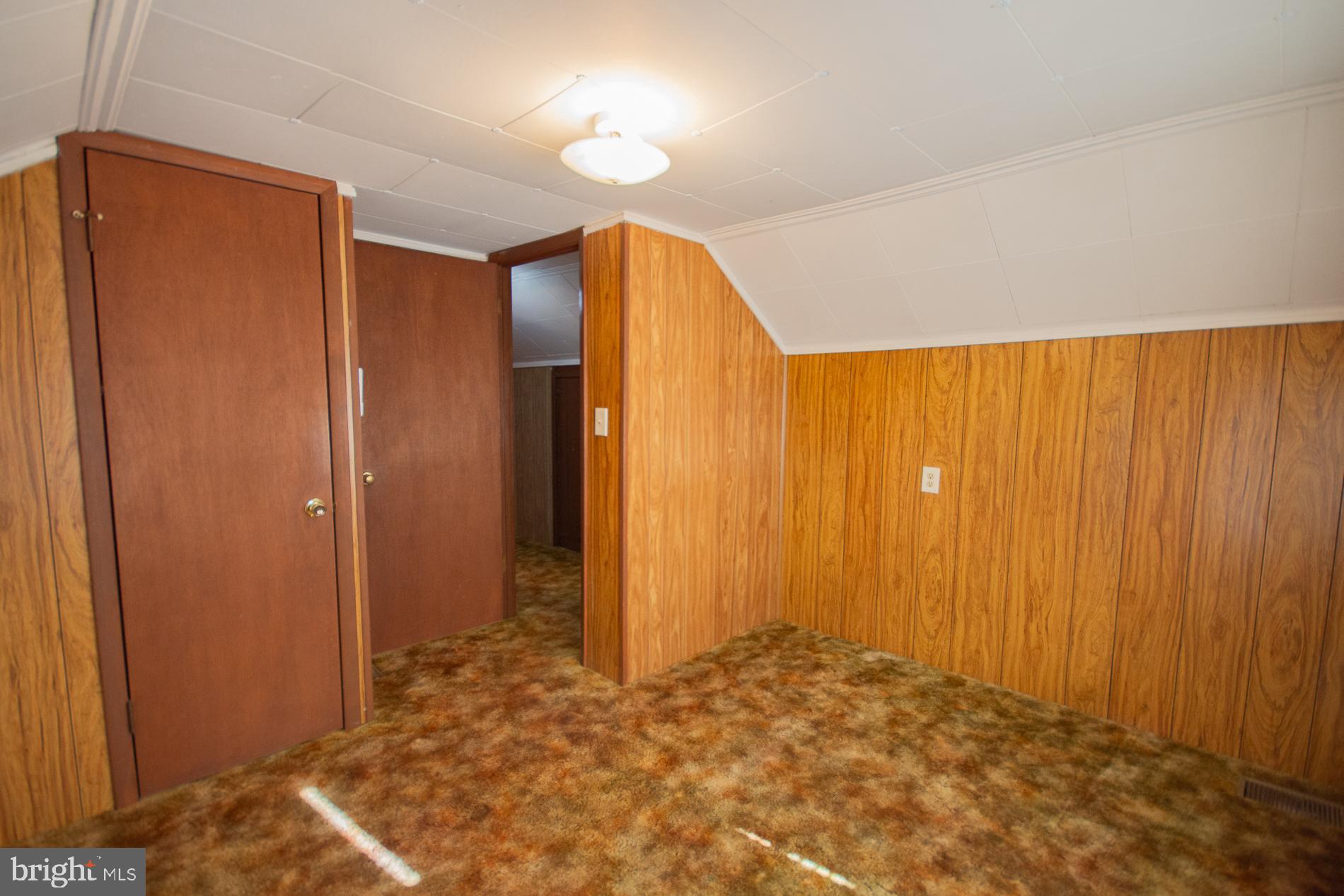 CAVALIER  HEIGHTS - Residential