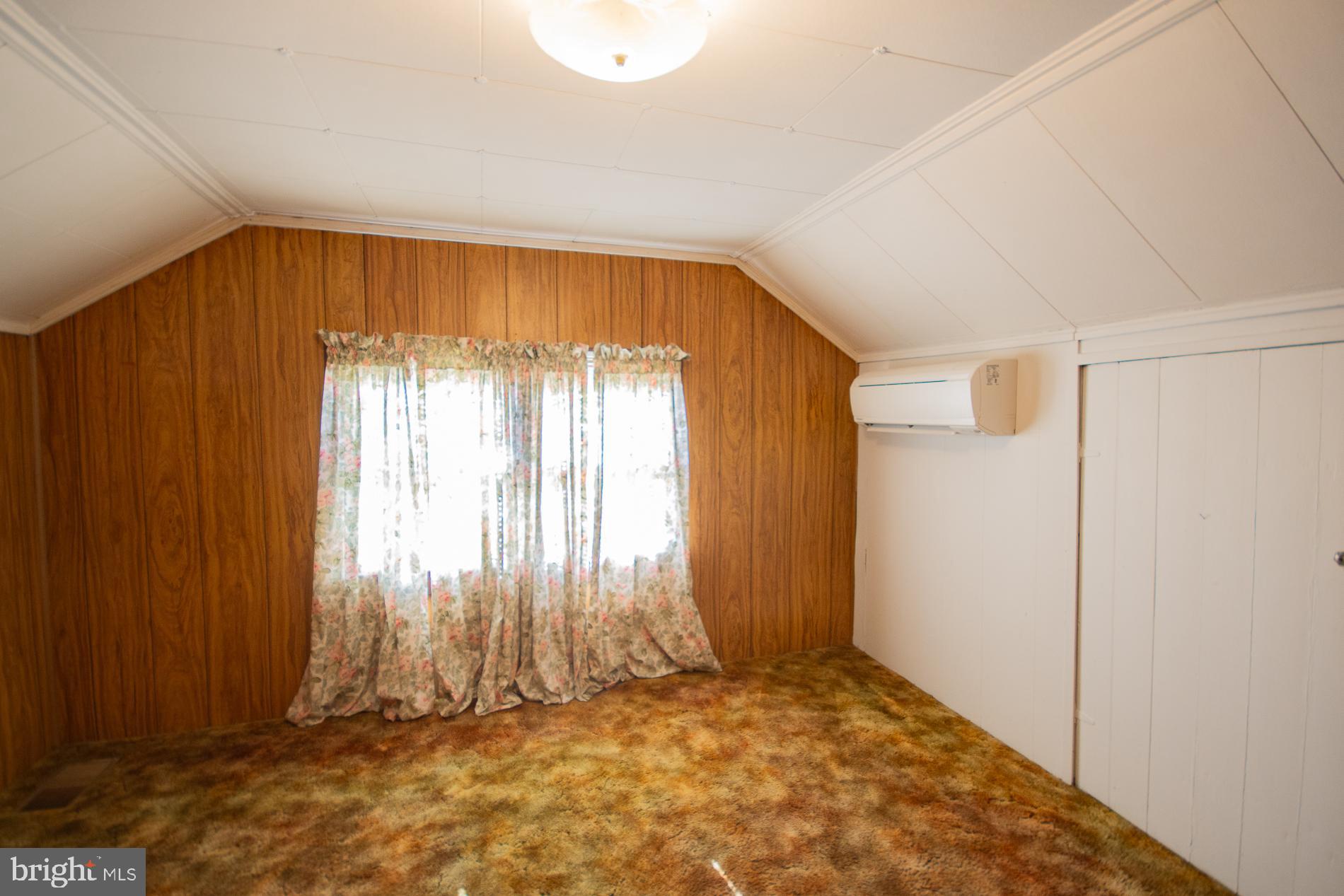 CAVALIER  HEIGHTS - Residential