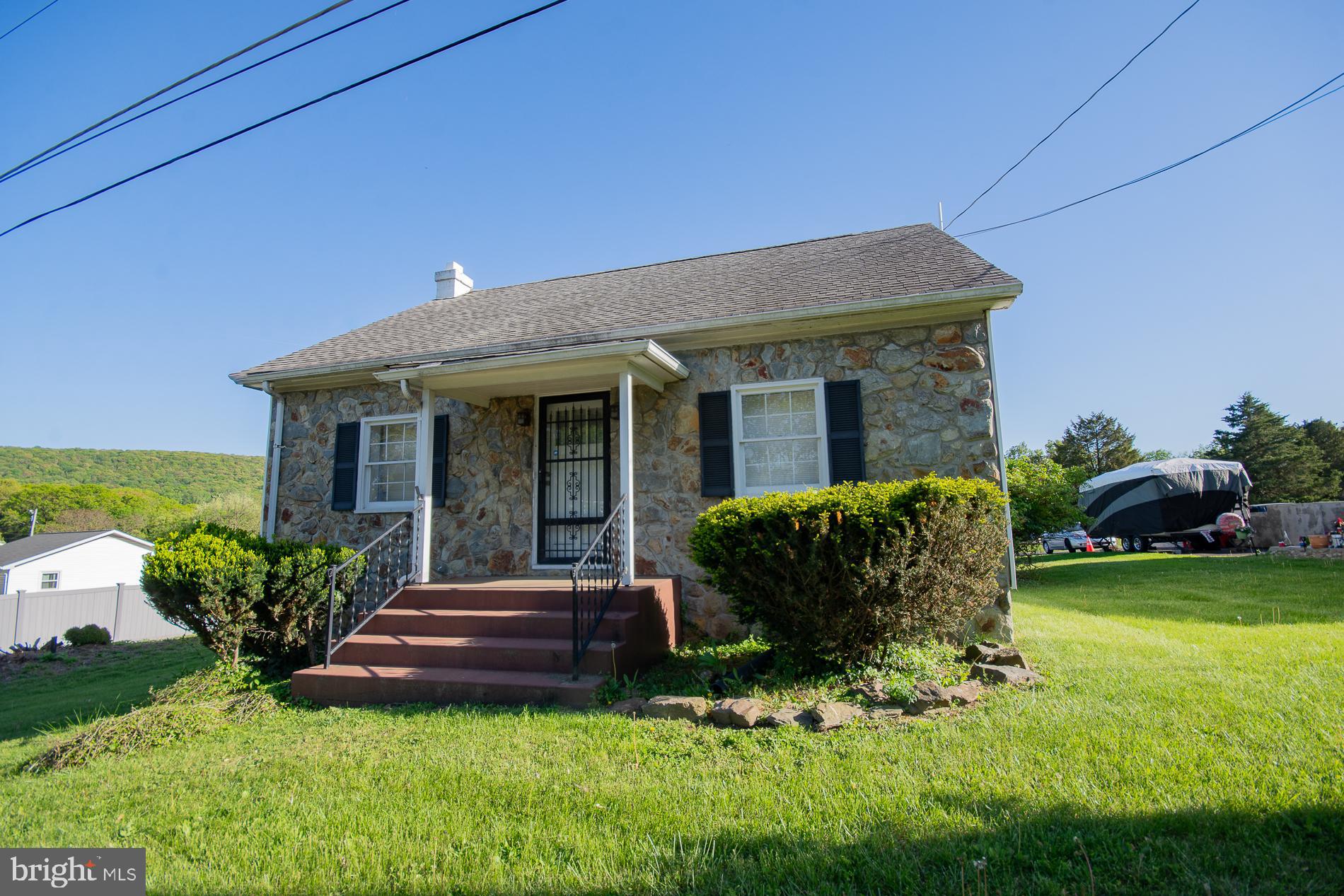 CAVALIER  HEIGHTS - Residential