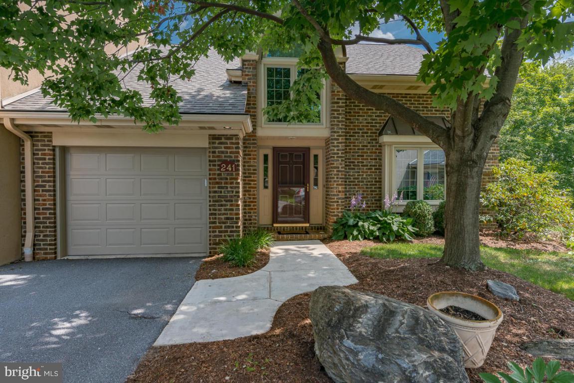 WILLOW VALLEY - Residential