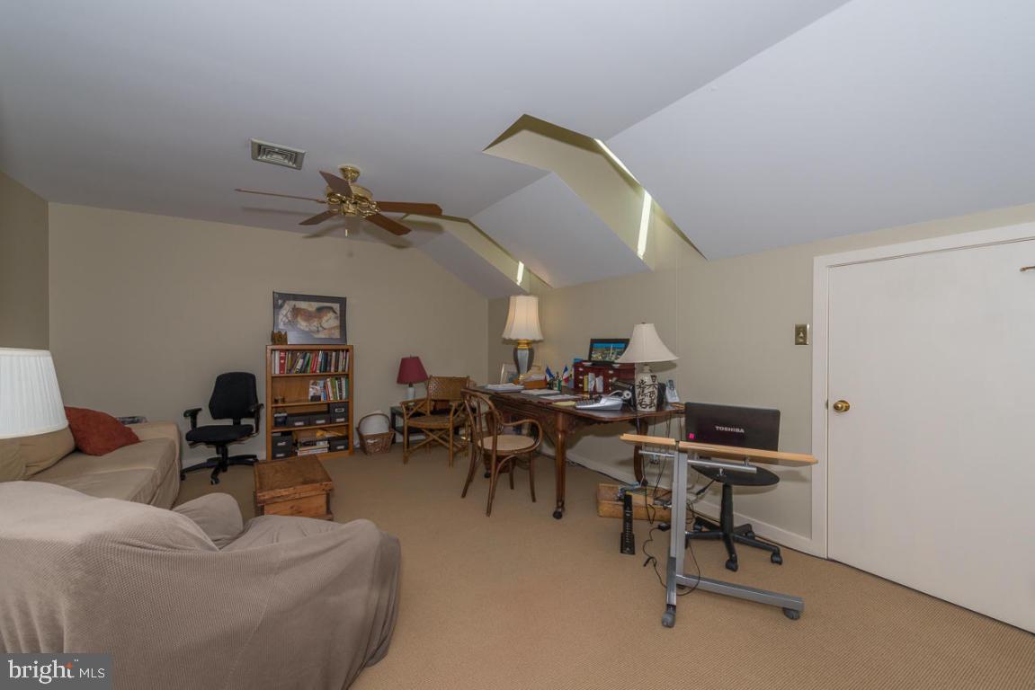 WILLOW VALLEY - Residential