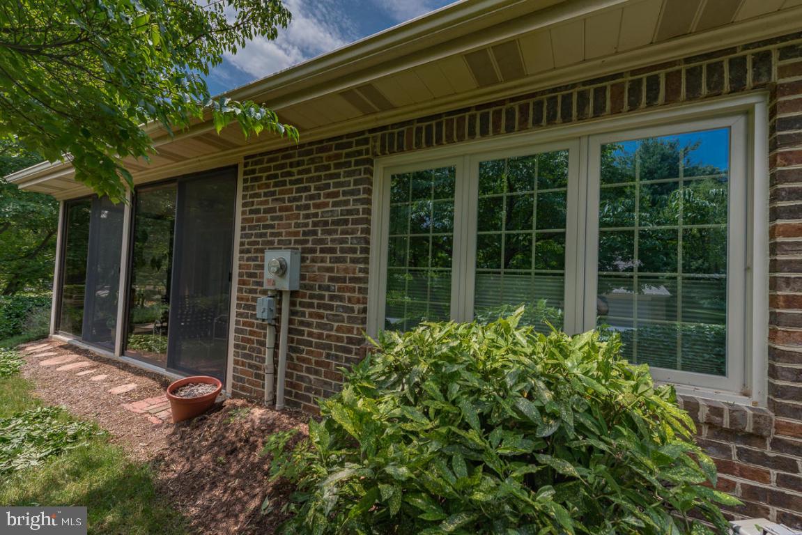 WILLOW VALLEY - Residential