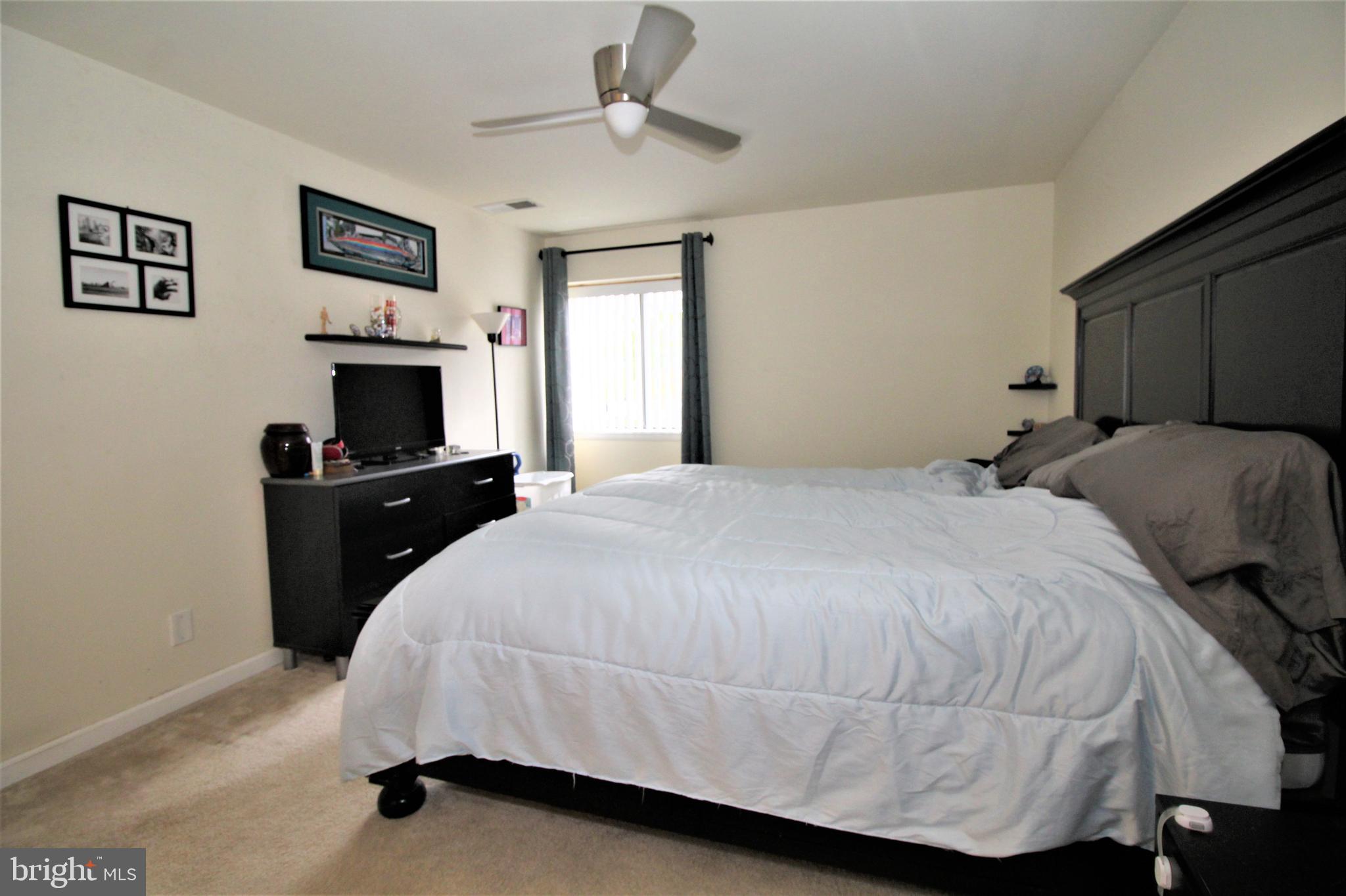 HERONS COVE - Residential