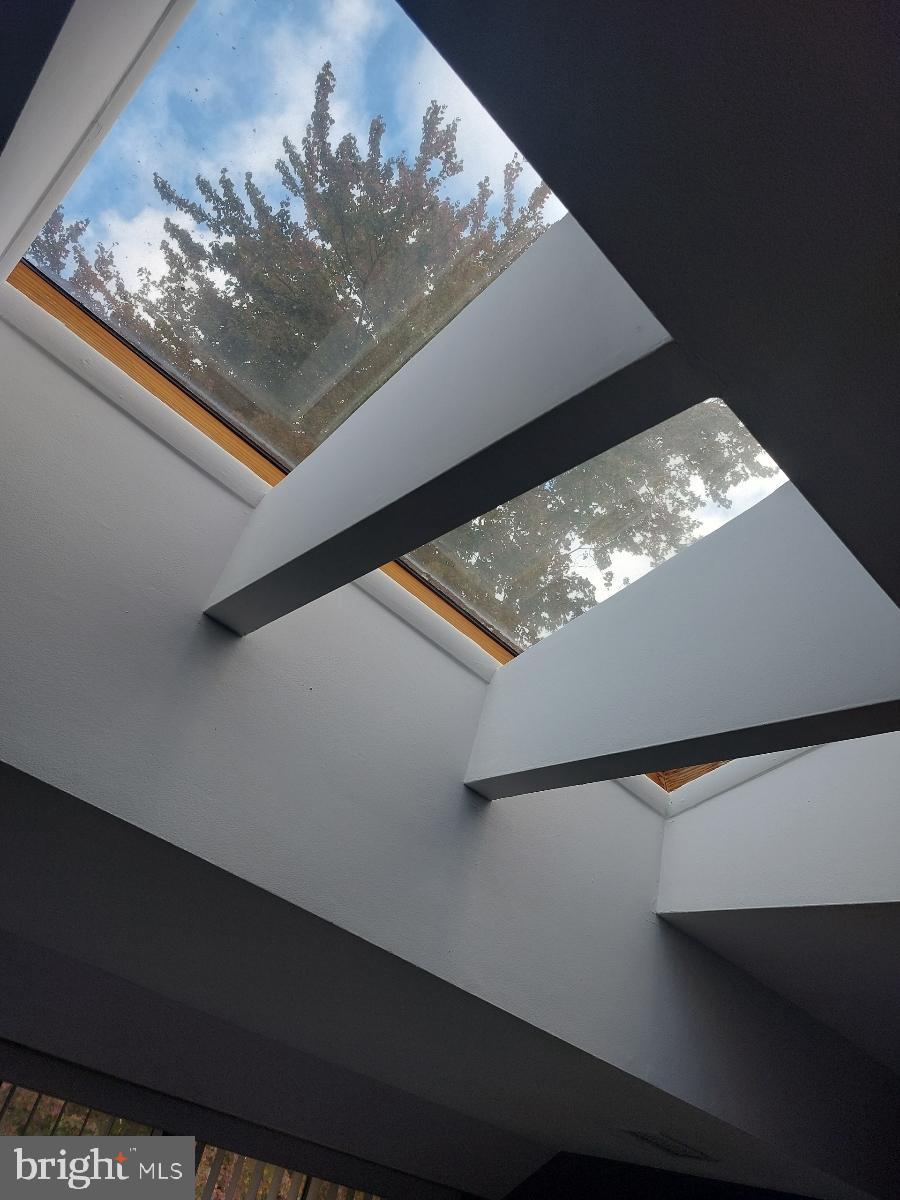 HERONS COVE - Residential