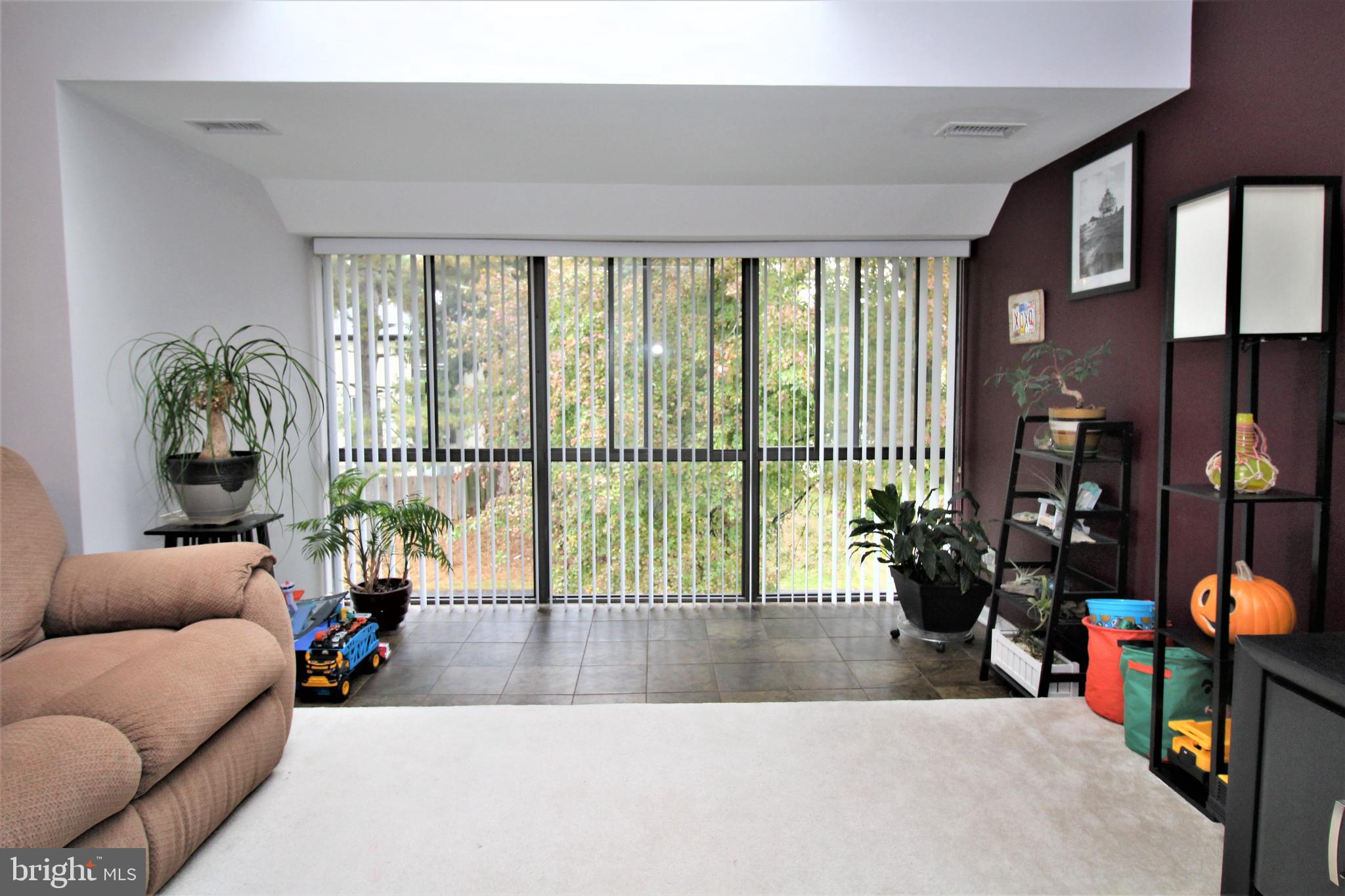 HERONS COVE - Residential