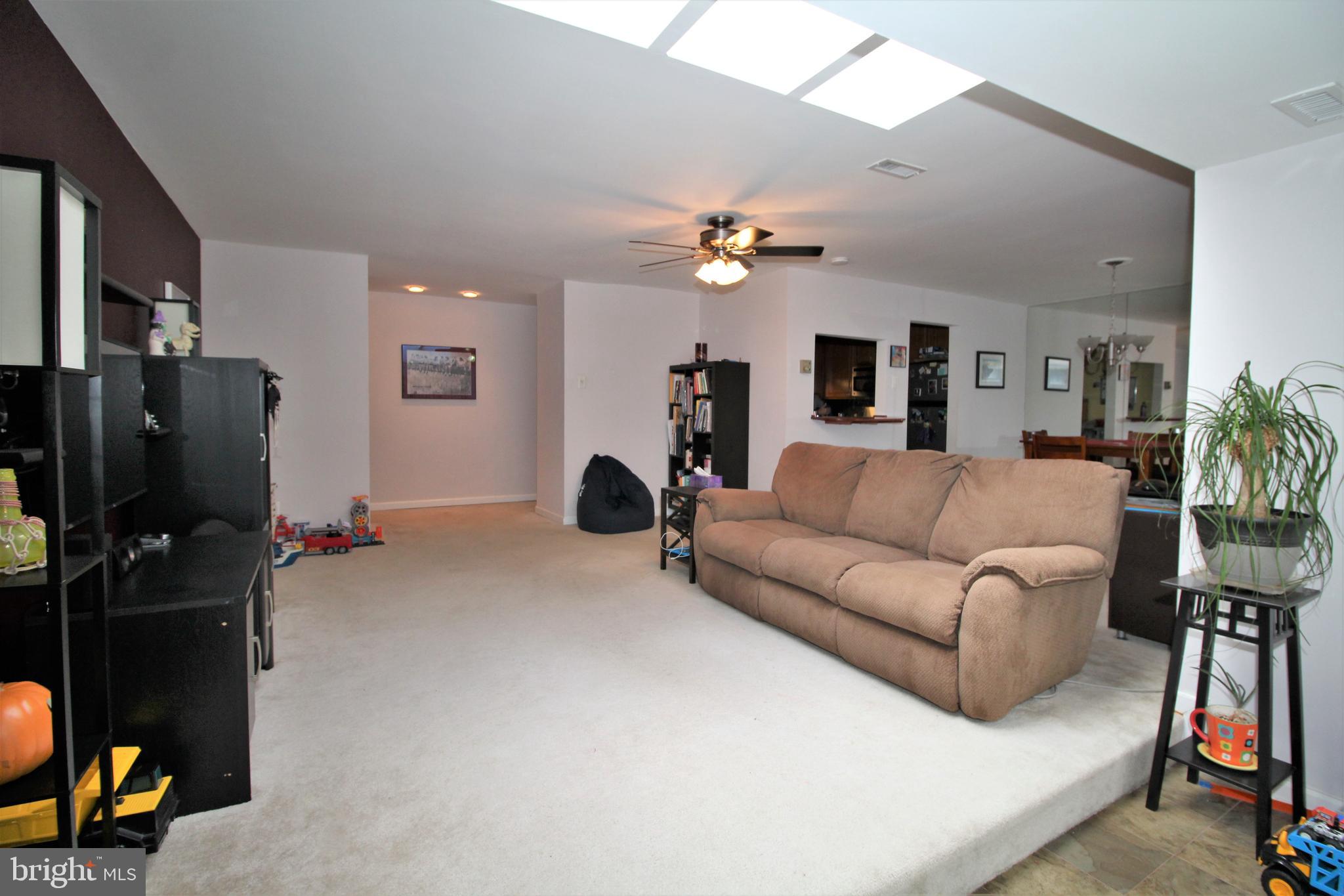 HERONS COVE - Residential