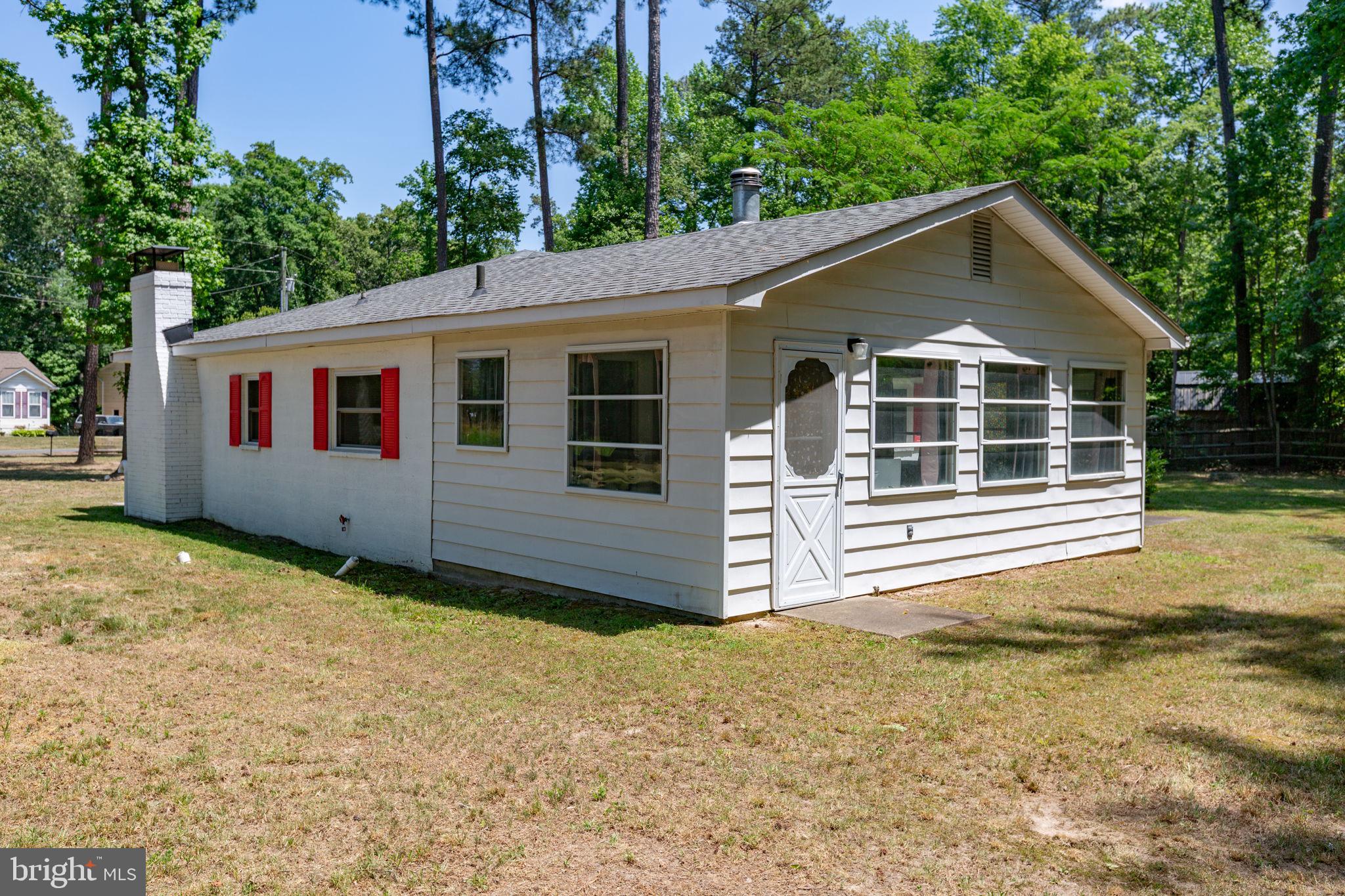 WESTMORELAND SHORES - Residential
