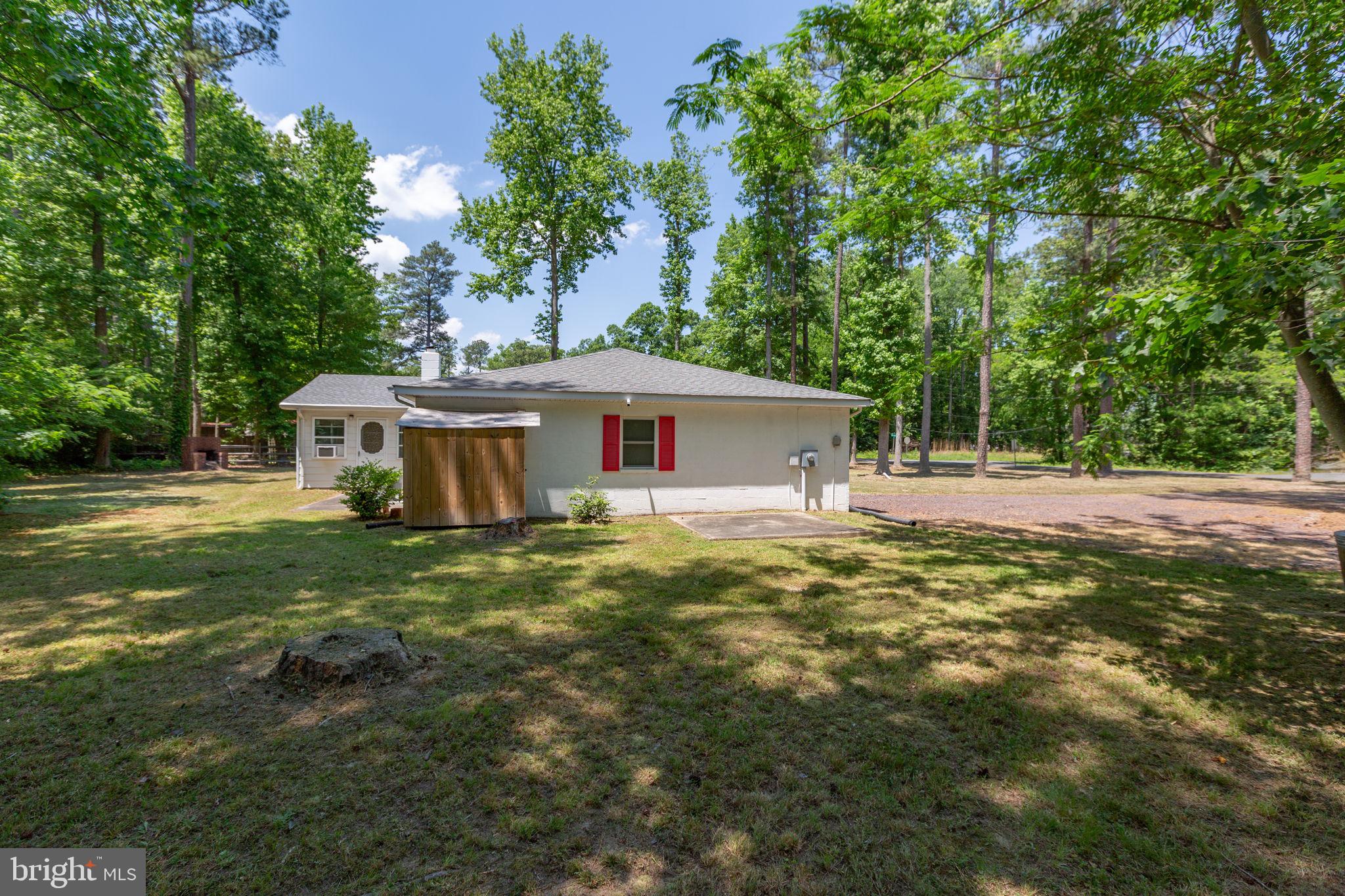 WESTMORELAND SHORES - Residential