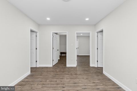 Photo of 721 Charlotte St #A, TAPPAHANNOCK, VA 22560 (MLS # VAES2002066)