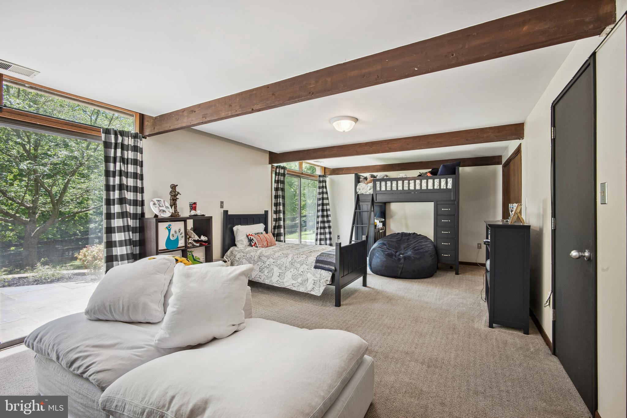 CORNWELL FARM - Residential