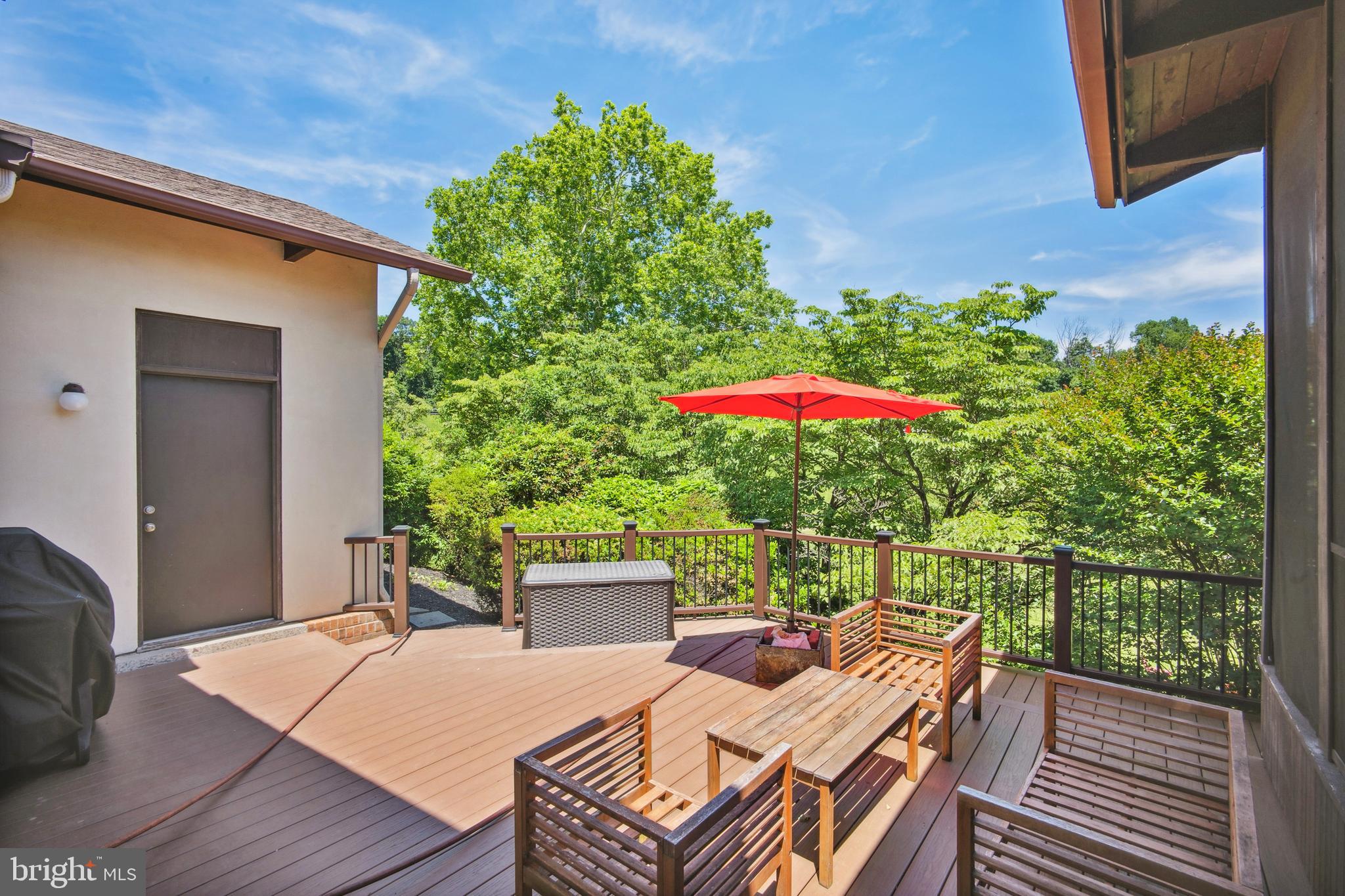 CORNWELL FARM - Residential