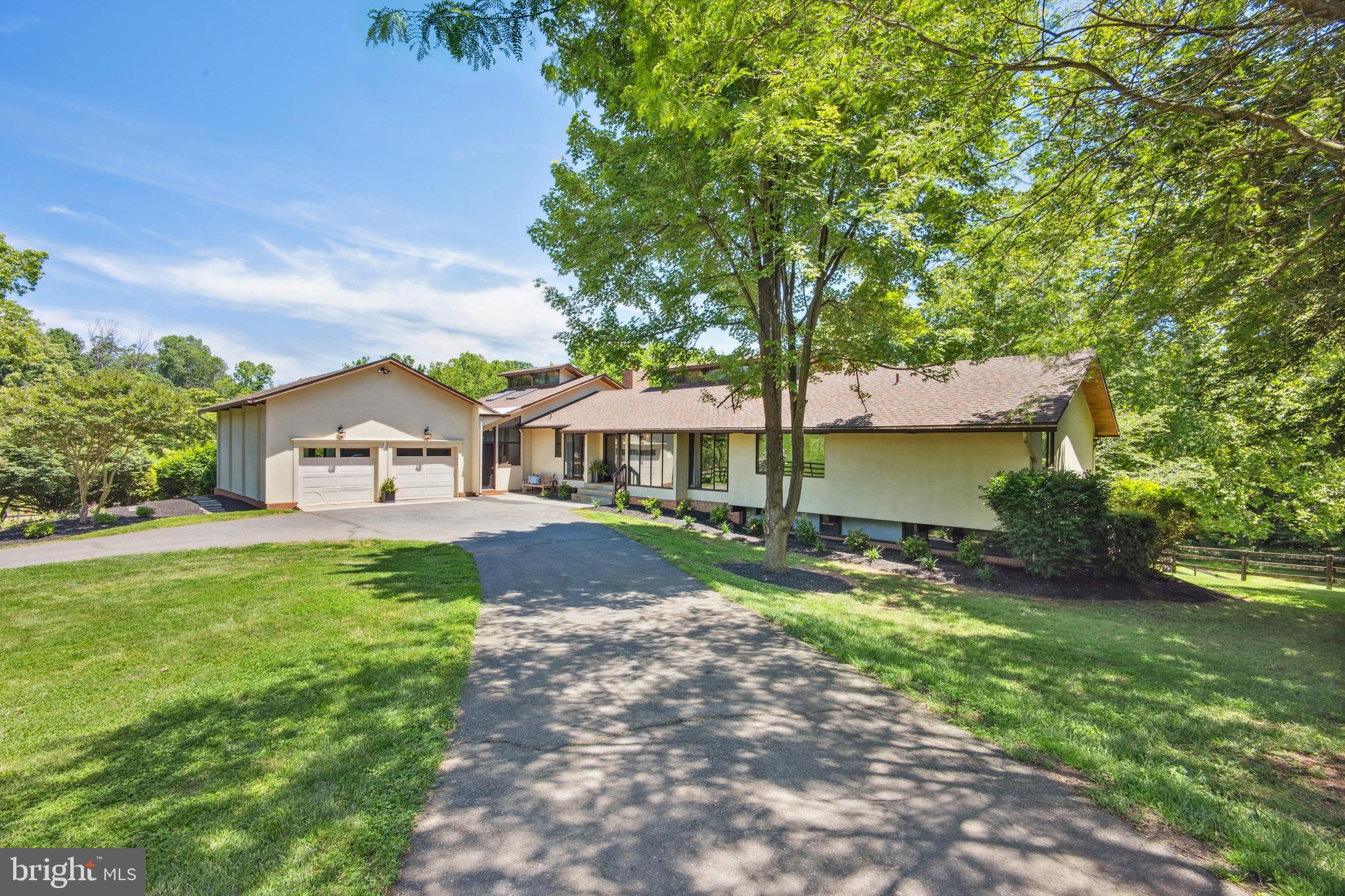 CORNWELL FARM - Residential