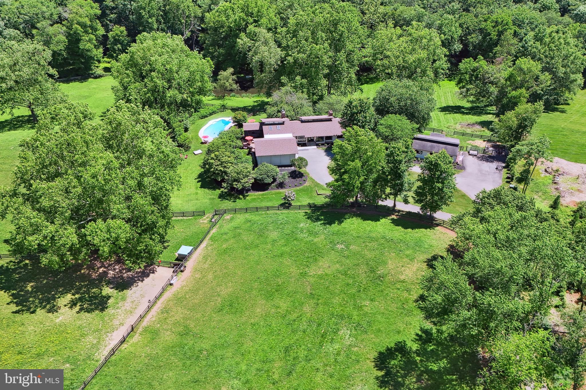CORNWELL FARM - Residential
