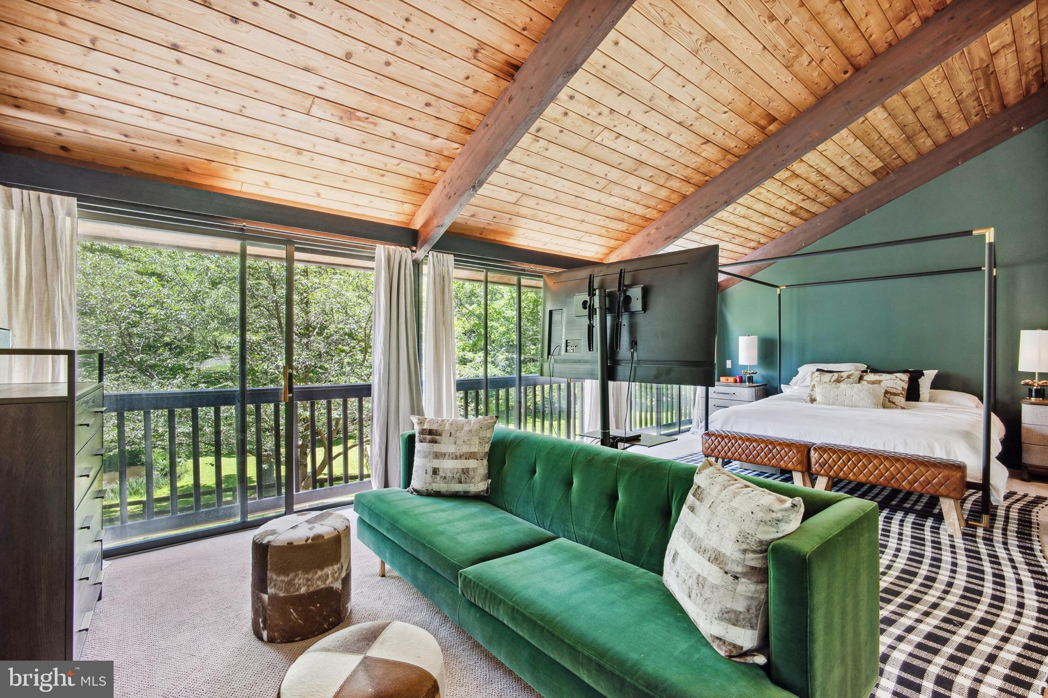 CORNWELL FARM - Residential