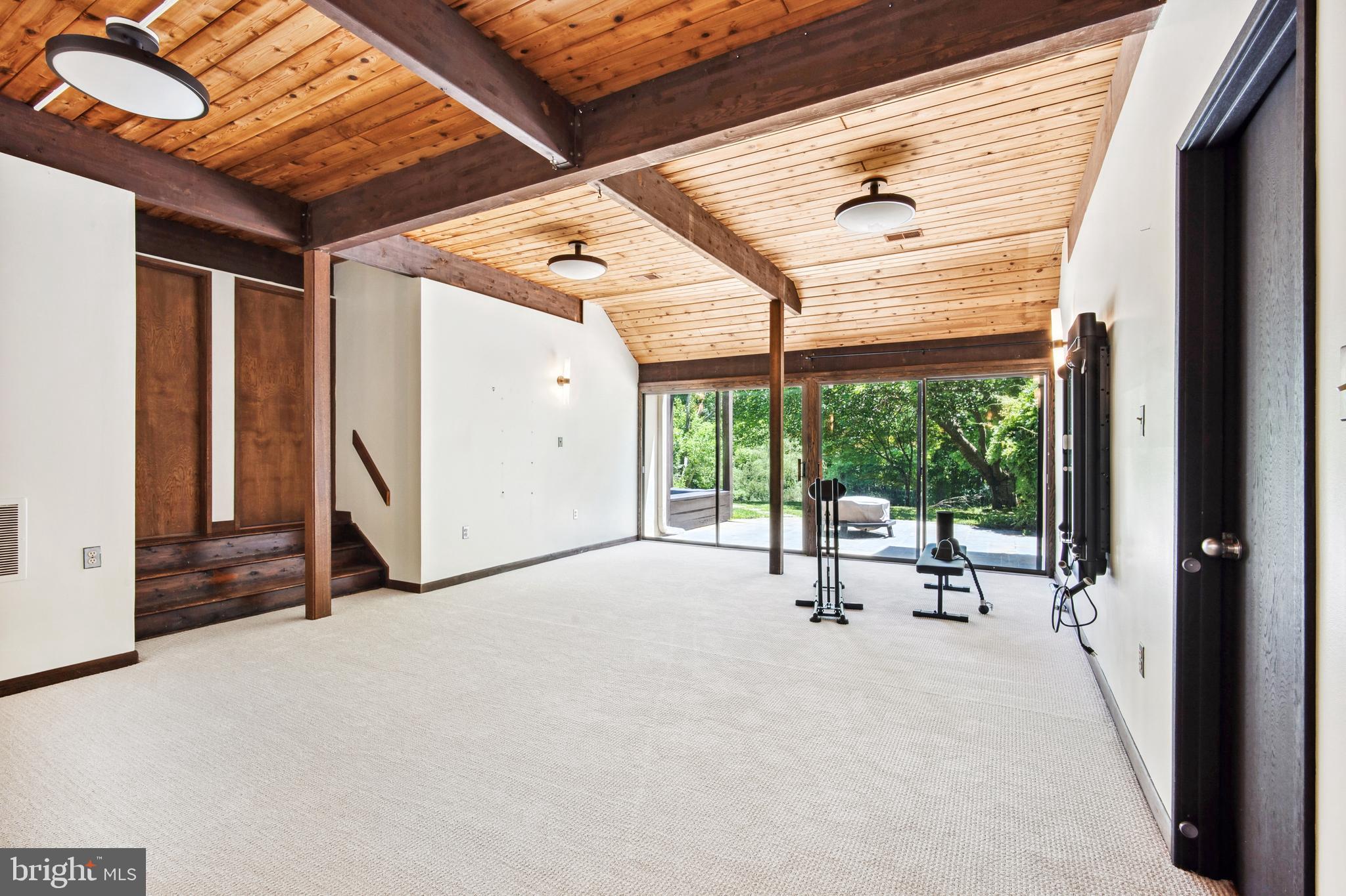 CORNWELL FARM - Residential