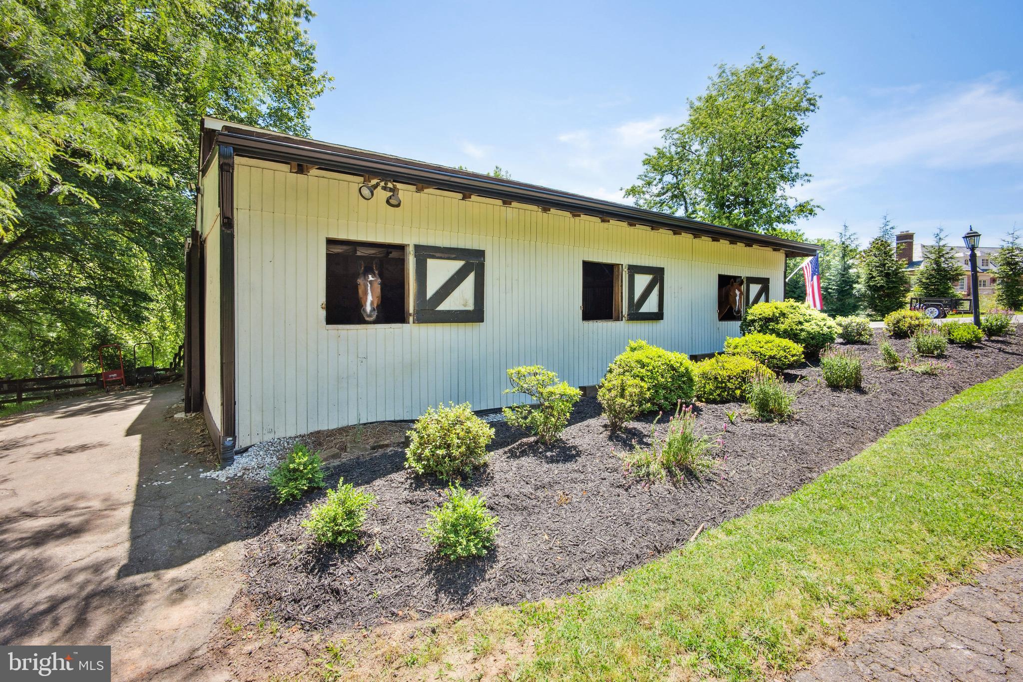 CORNWELL FARM - Residential