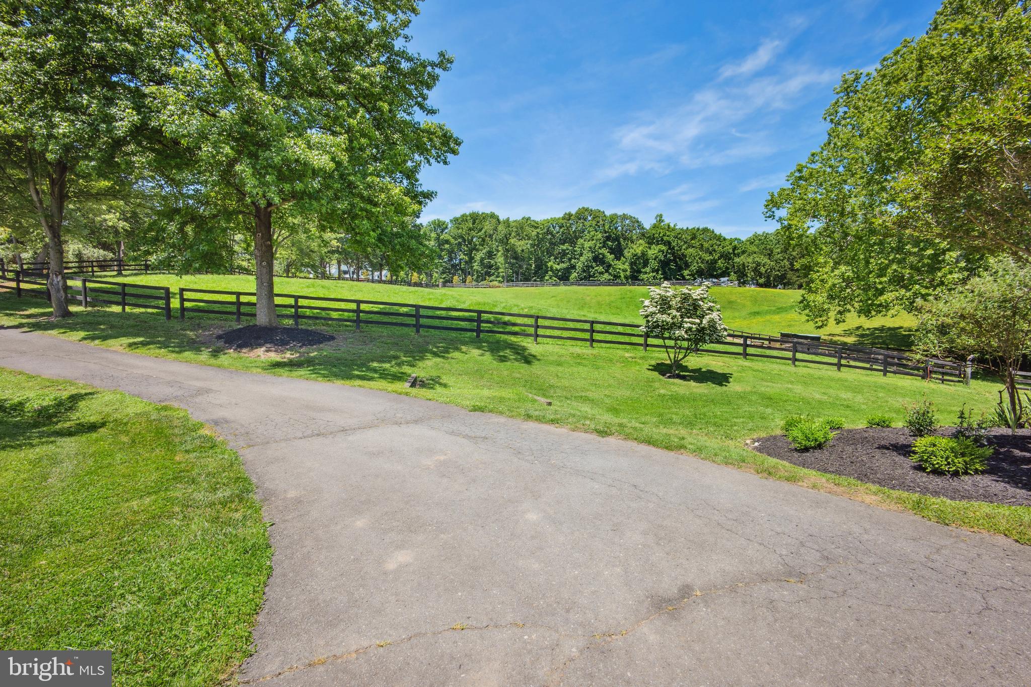 CORNWELL FARM - Residential