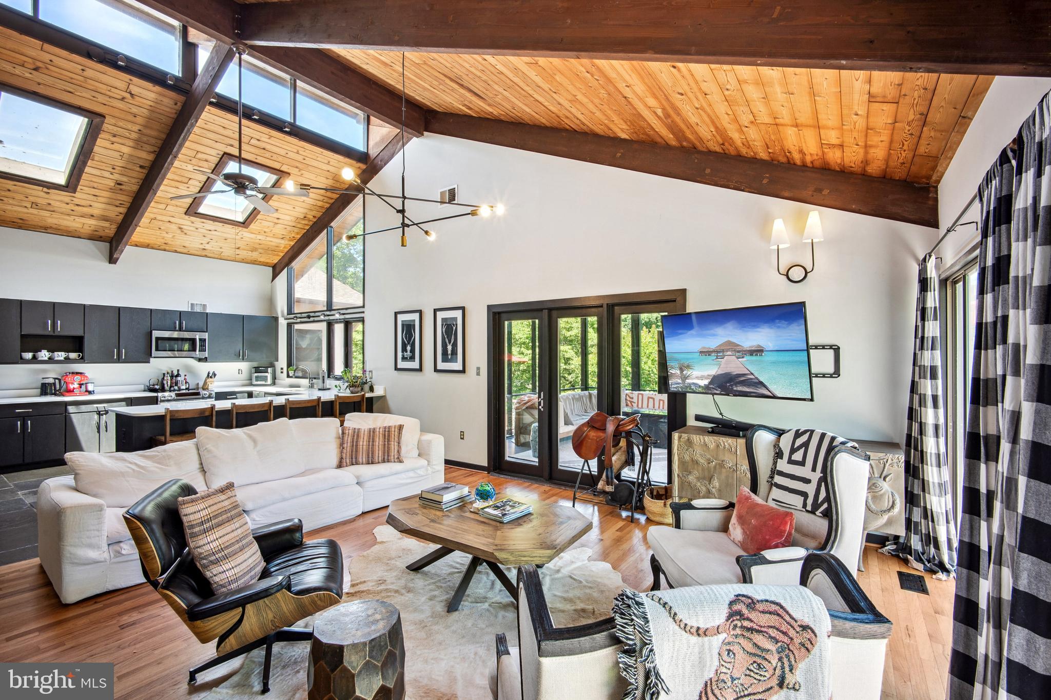 CORNWELL FARM - Residential