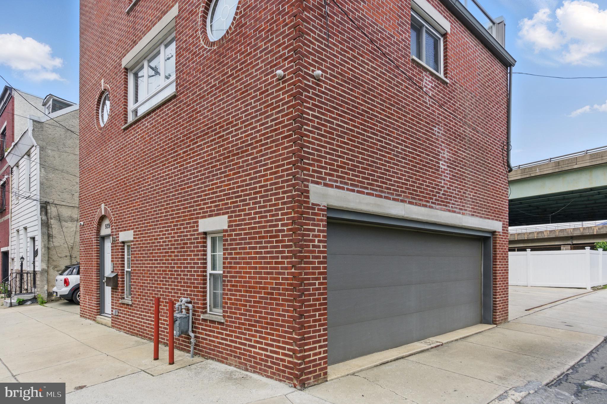 939 NEW MARKET STREET