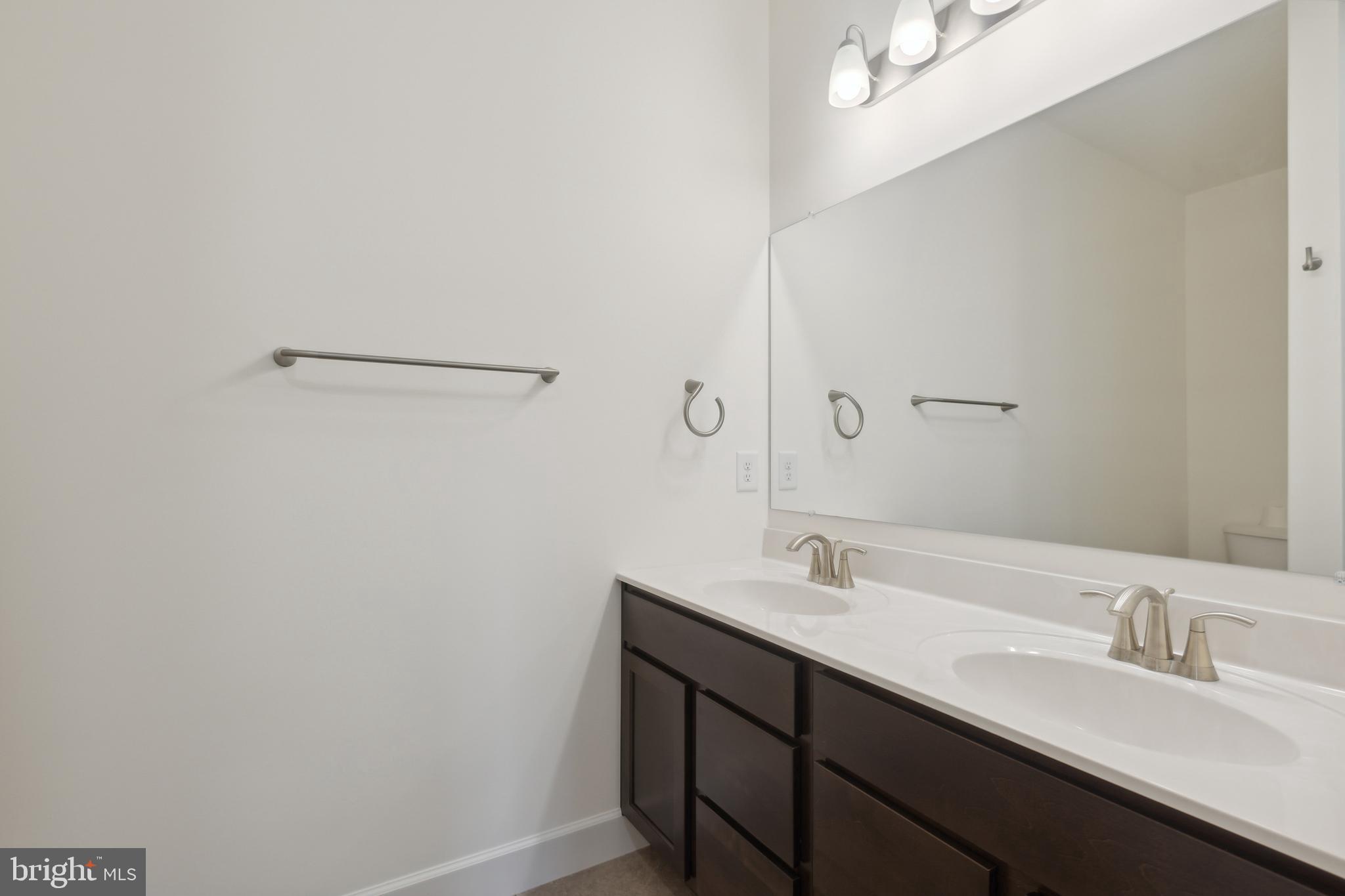 CUMBERLAND VILLAGE - Residential