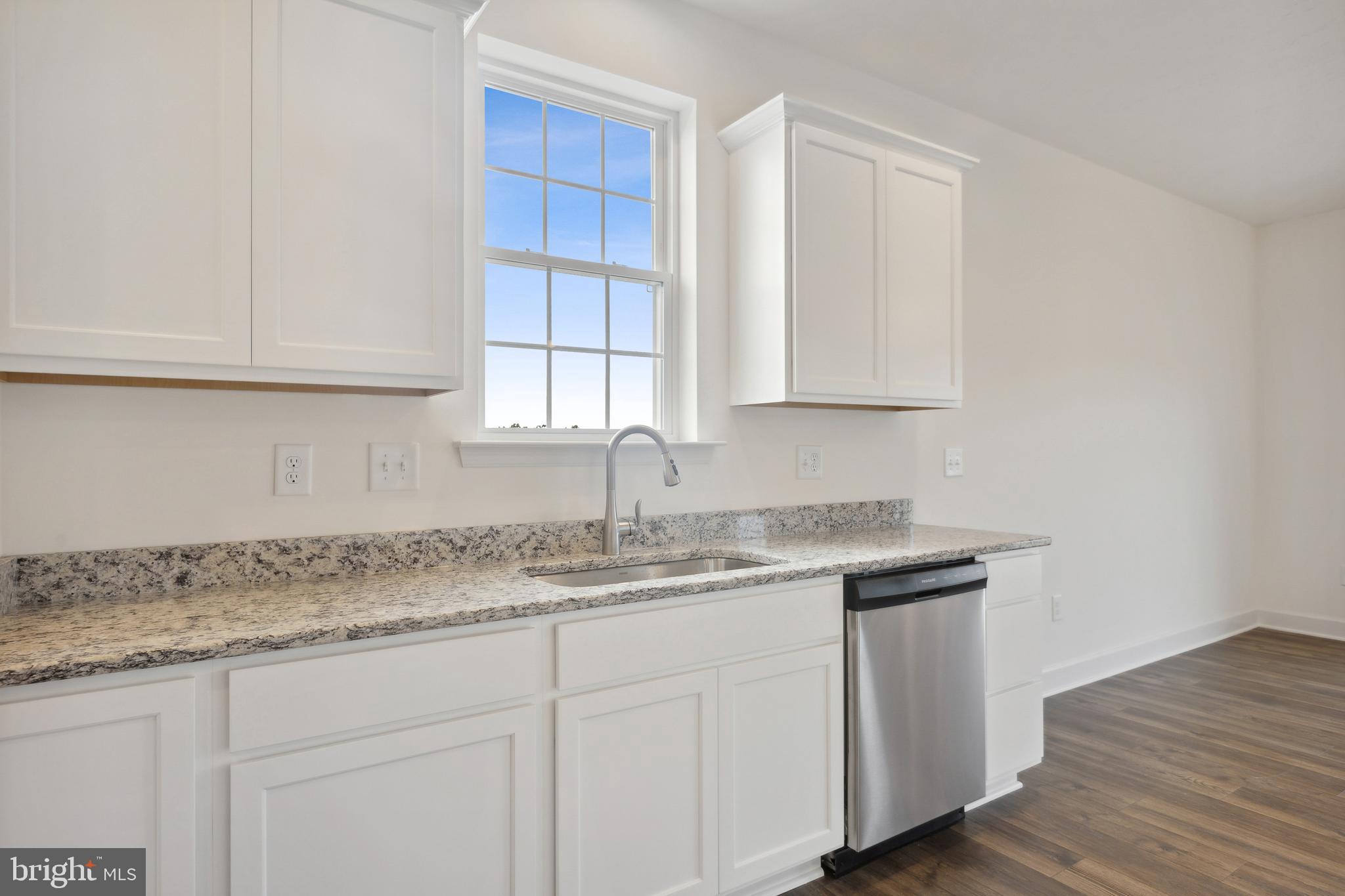 CUMBERLAND VILLAGE - Residential