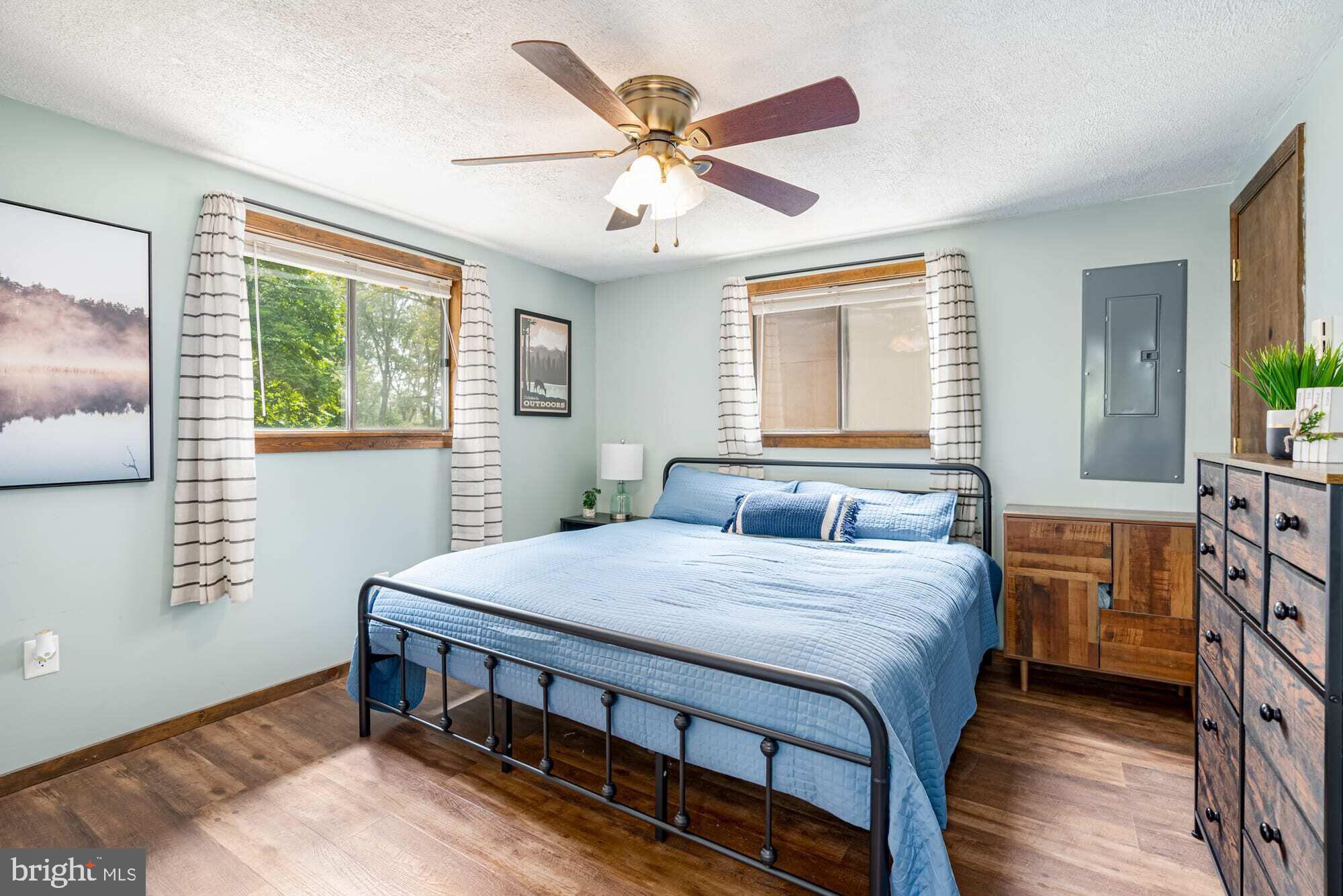 SLEEPY HOLLOW - Residential