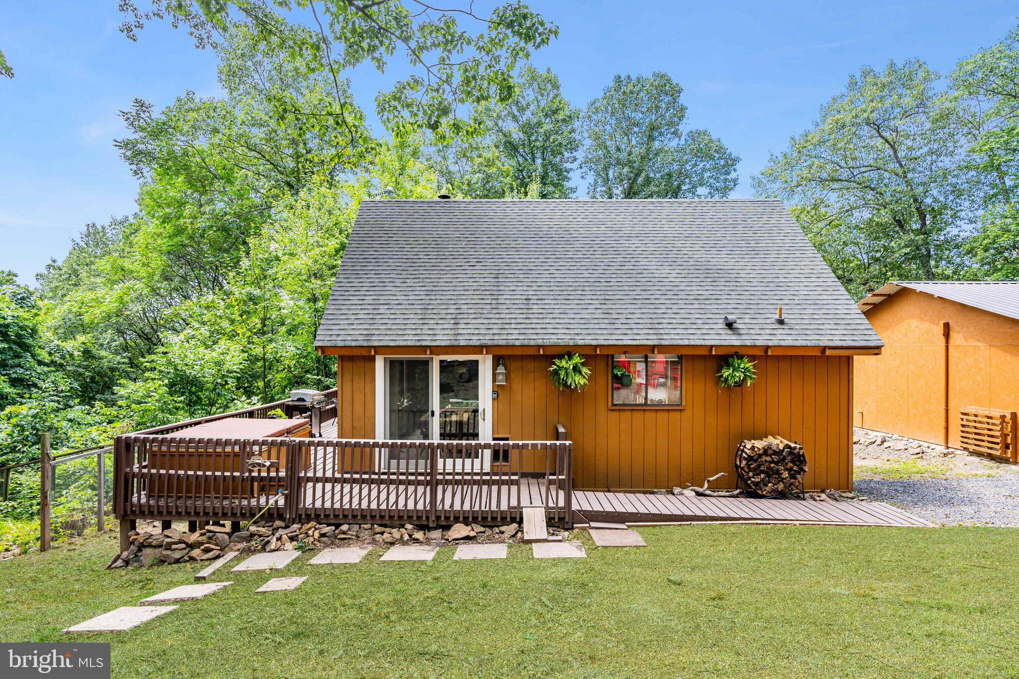 SLEEPY HOLLOW - Residential