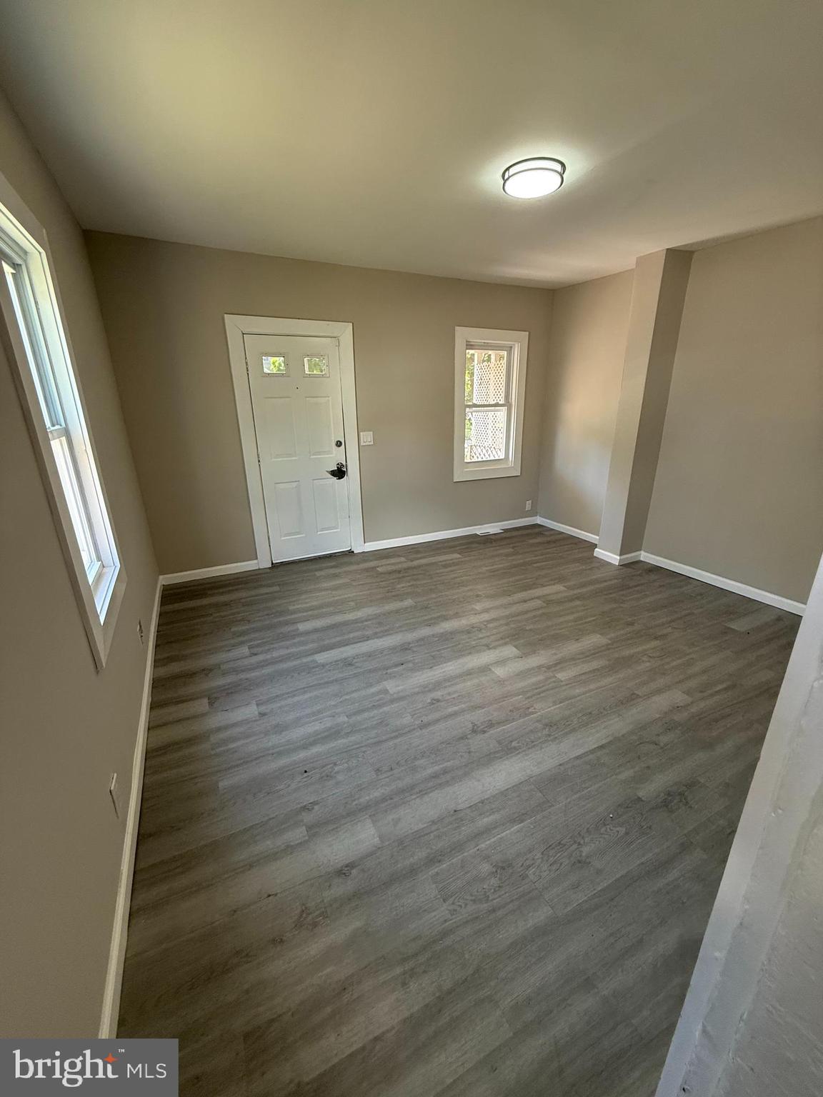 300 W FOUNDRY STREET