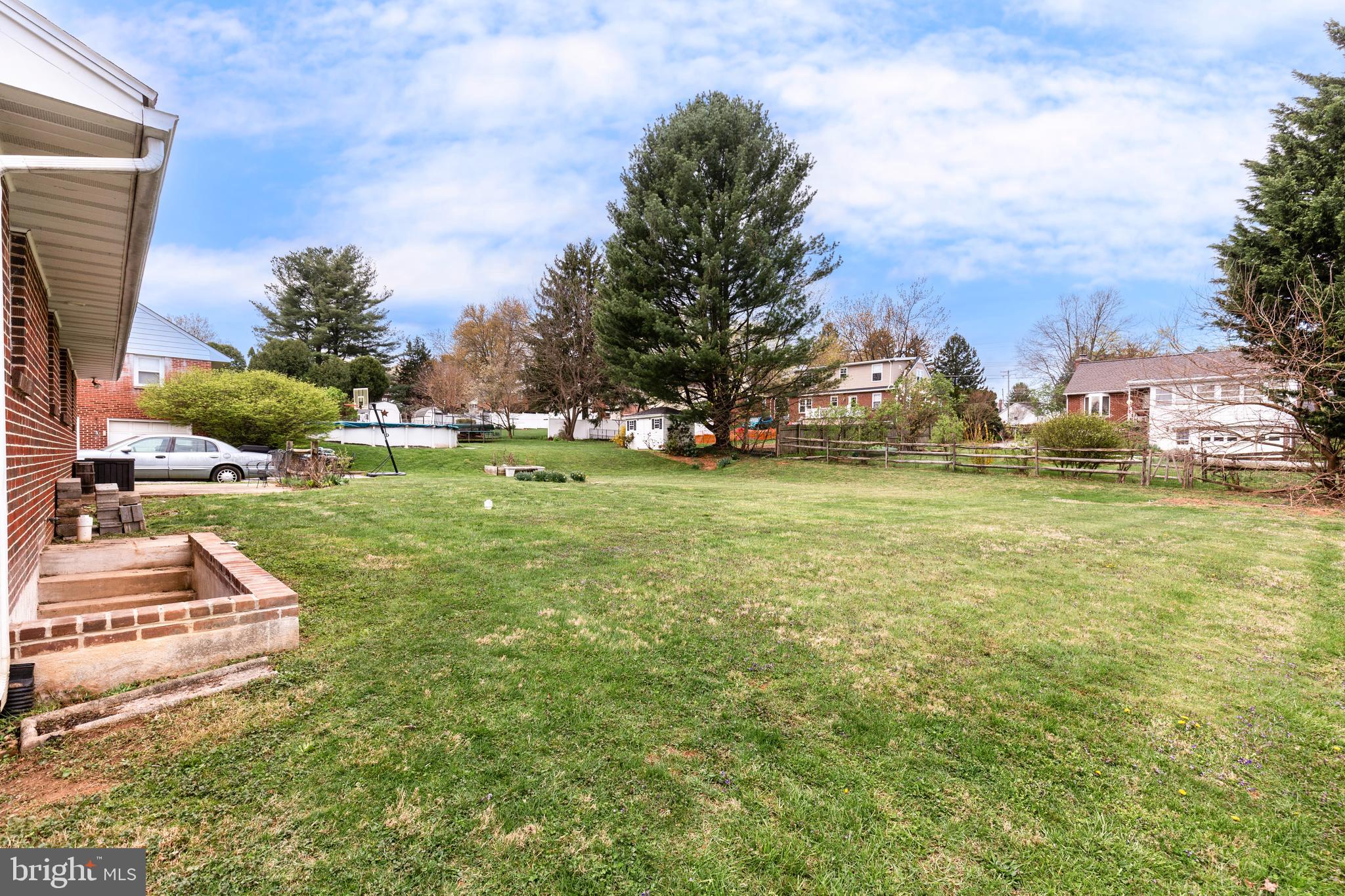 FAIRFIELD - Residential